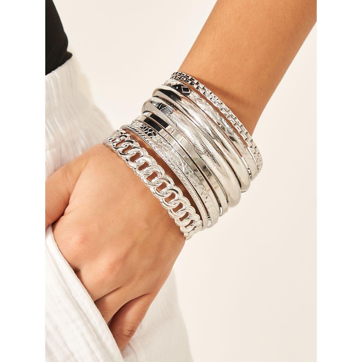 مجموعة من 10 أساور يد كاجوال-women-watchesandjewellery-jewellery-banglesandbracelets-image-1