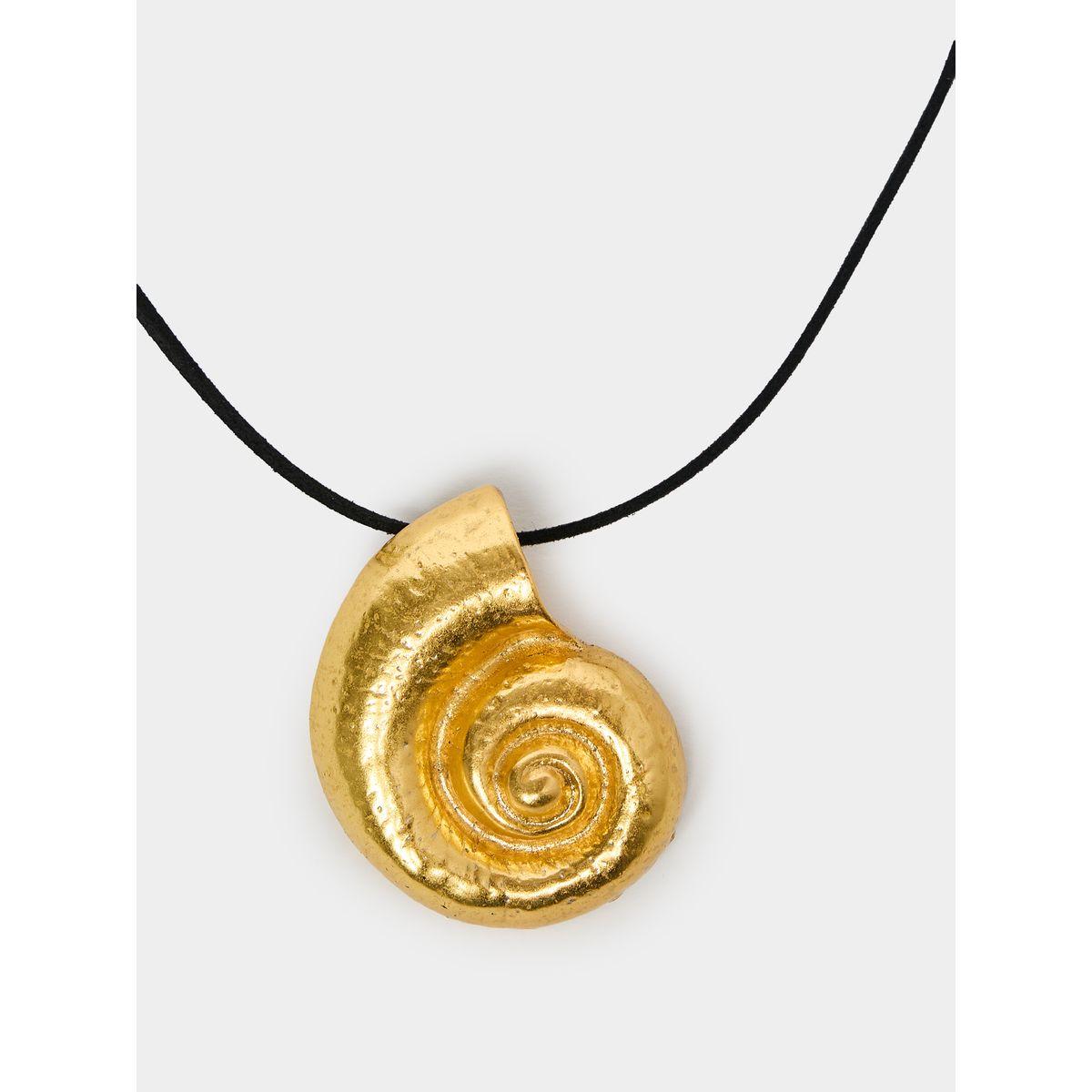 Styli Shell Pendant Necklace-women-watchesandjewellery-jewellery-necklacesandpendants-image-3