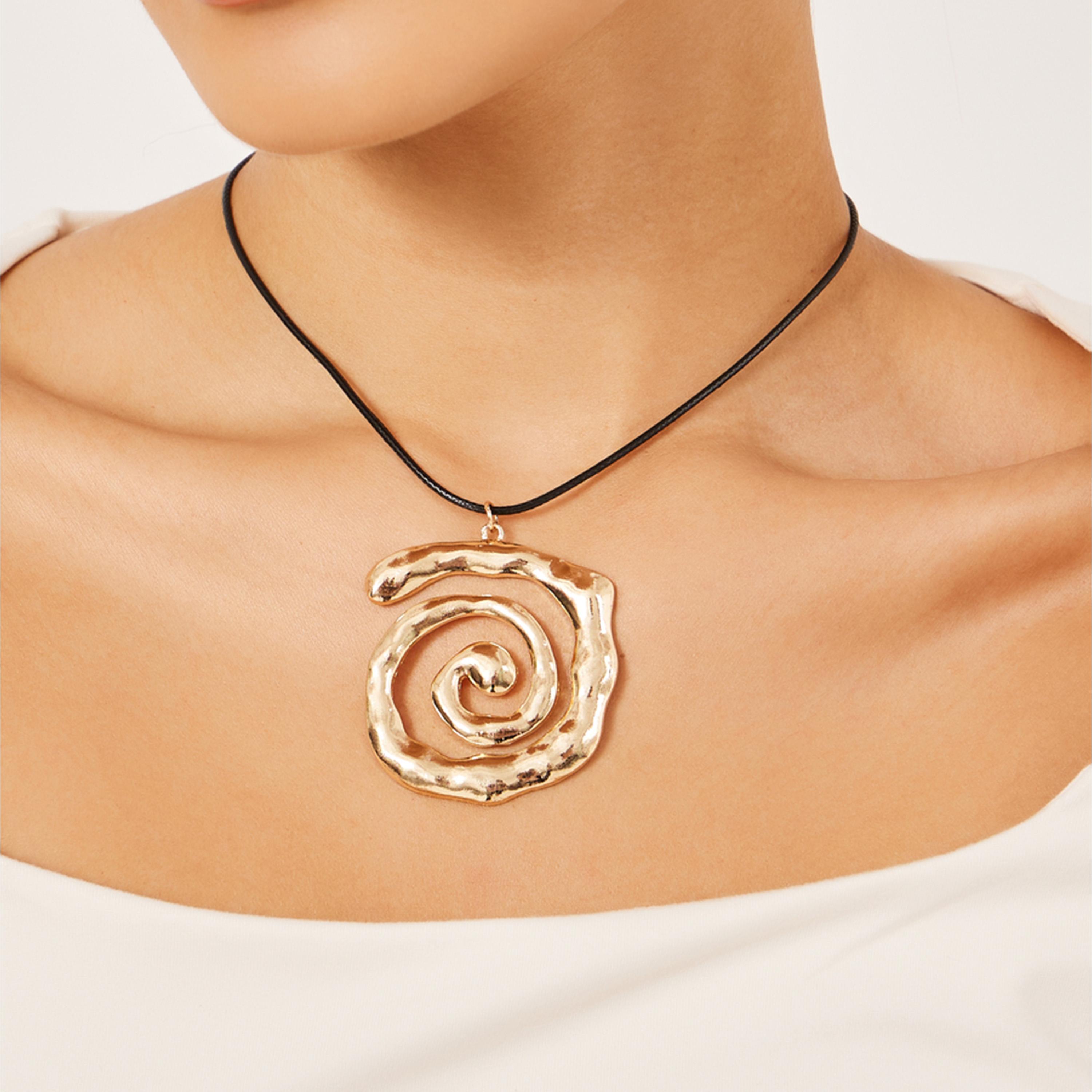 ستايلي -  قلادة صدفية-women-watchesandjewellery-jewellery-necklacesandpendants-image-2