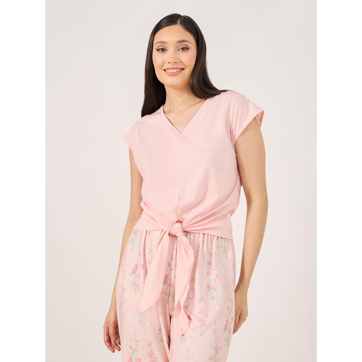 طقم من بنطال بيجاما مع تيشيرت بربطة امامية-women-clothing-nightwear-pyjamas-longsets-image-2