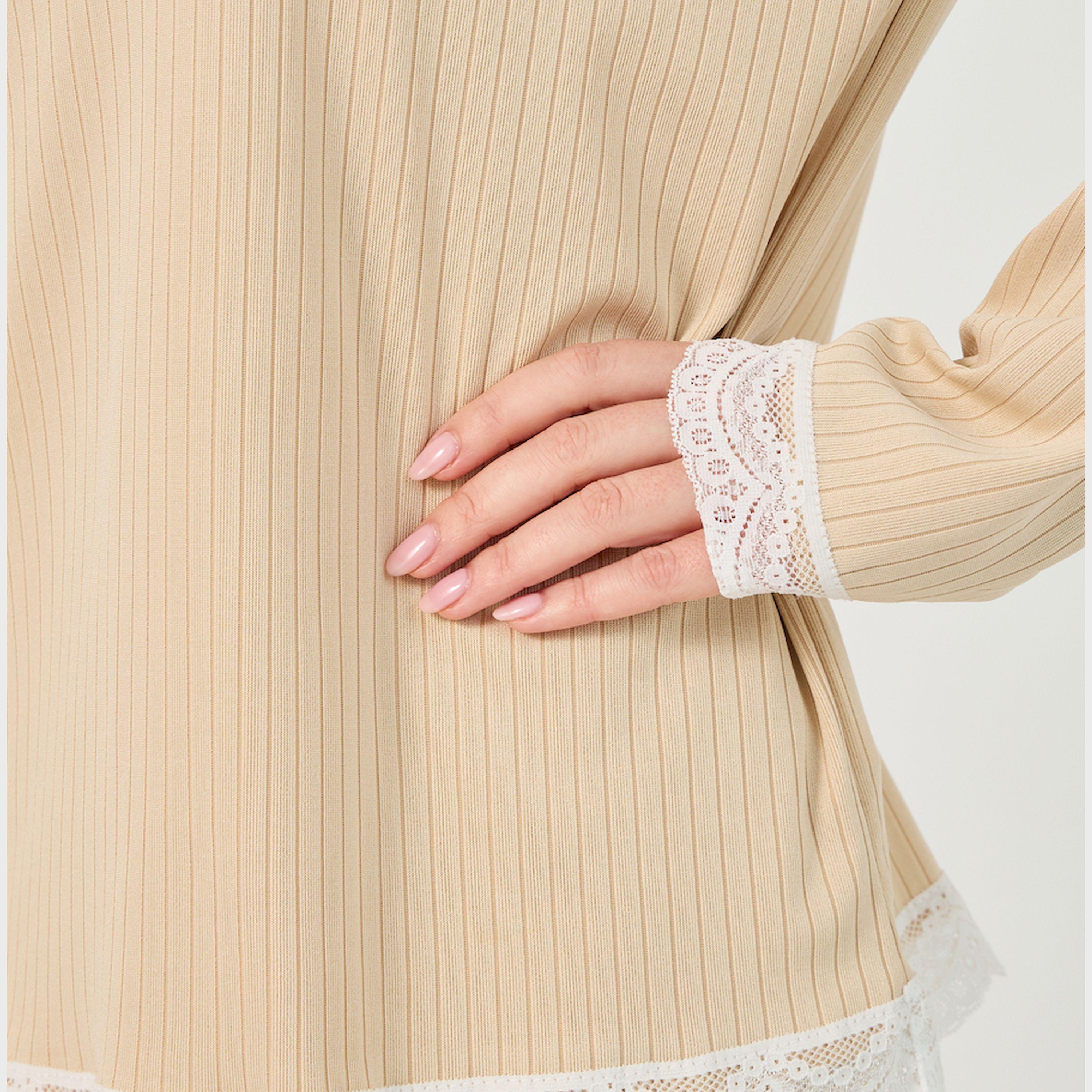 Styli Textured Rib Detail Lace Trim T-Shirt And Pyjama Set-women-clothing-nightwear-pyjamas-longsets-image-4
