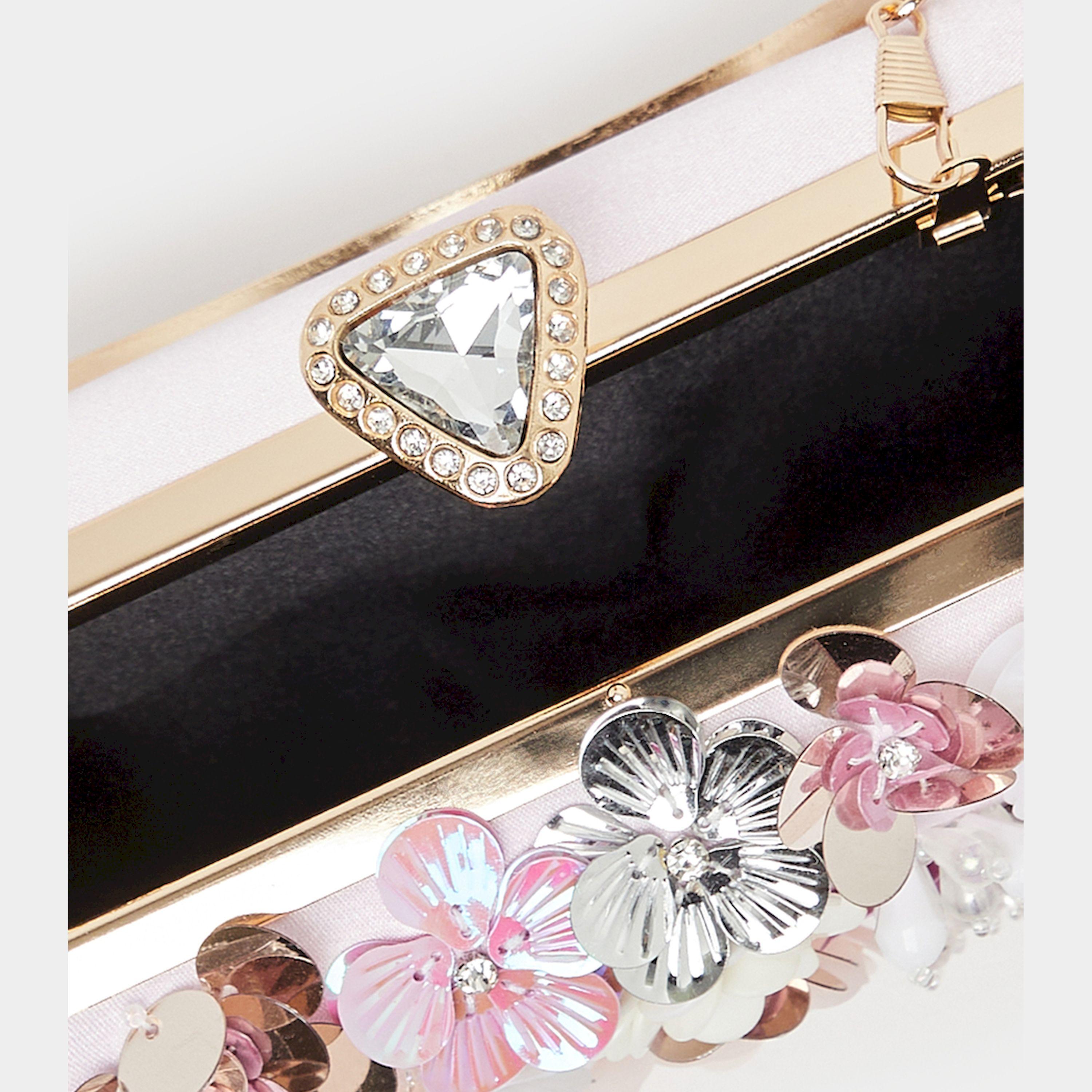 ستايلي - حقيبة كلاتش مزينة بالخرز والأزهار مع حزام سلسلة-women-bagsandwallets-handbags-image-6