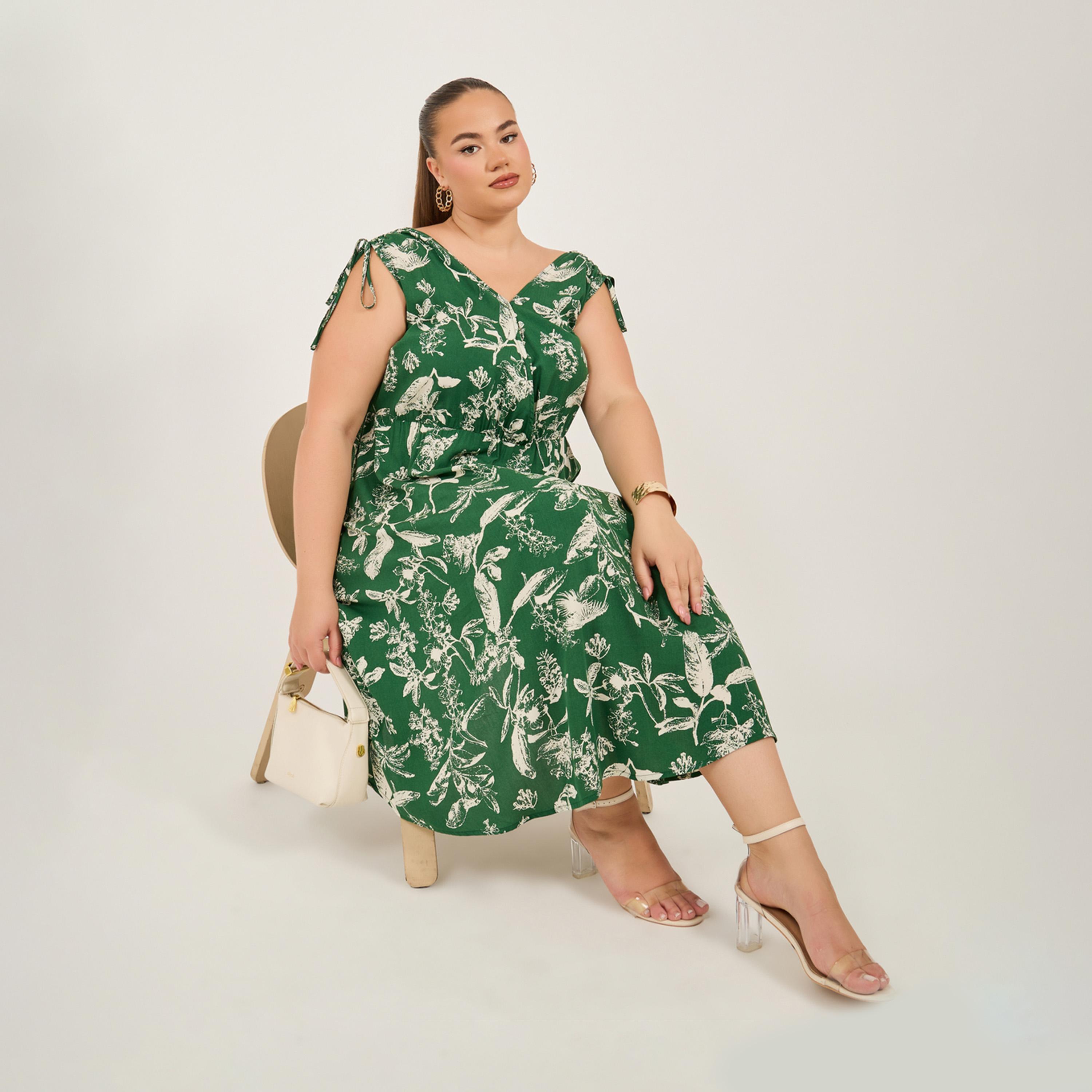 ستايلي - فستان للركبة بدون أكمام بطبعات الأزهار بمقاسات كبيرة-women-clothing-dresses-image-1