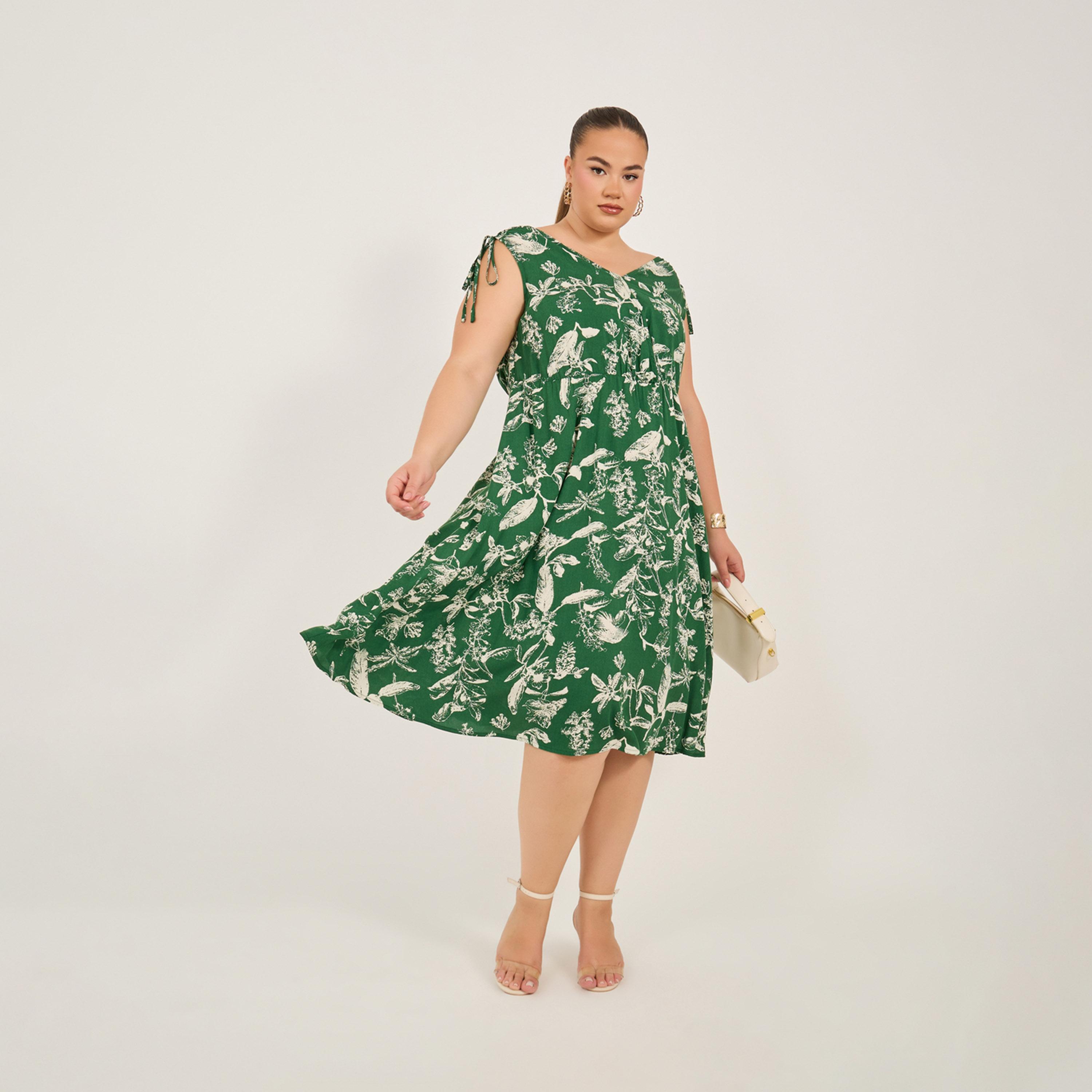 ستايلي - فستان للركبة بدون أكمام بطبعات الأزهار بمقاسات كبيرة-women-clothing-dresses-image-2