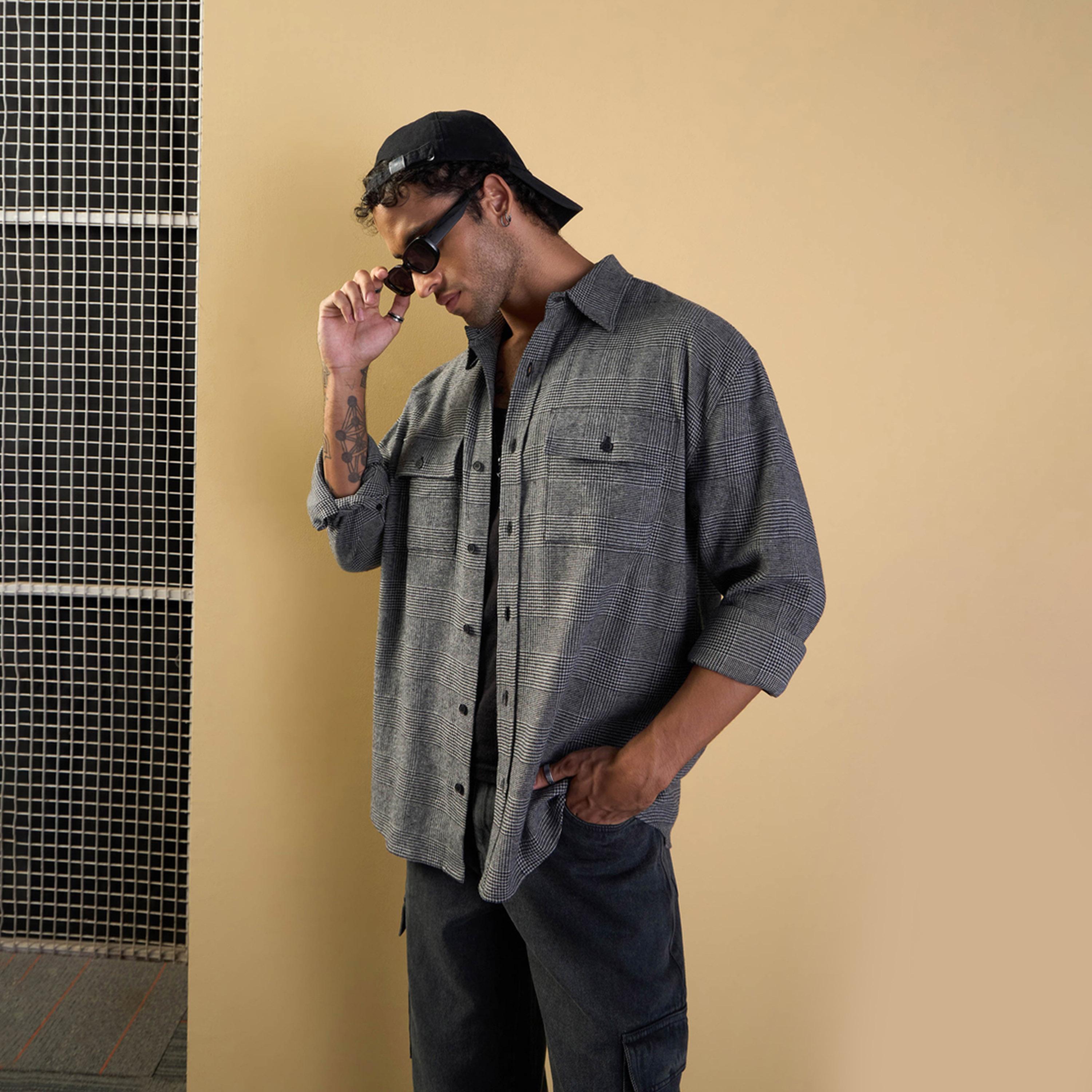 ماسكلن ساسافراس × ستايلي - قميص مربعات كبير الحجم بجيوب ذات طية - رمادي-men-clothing-shirts-image-2