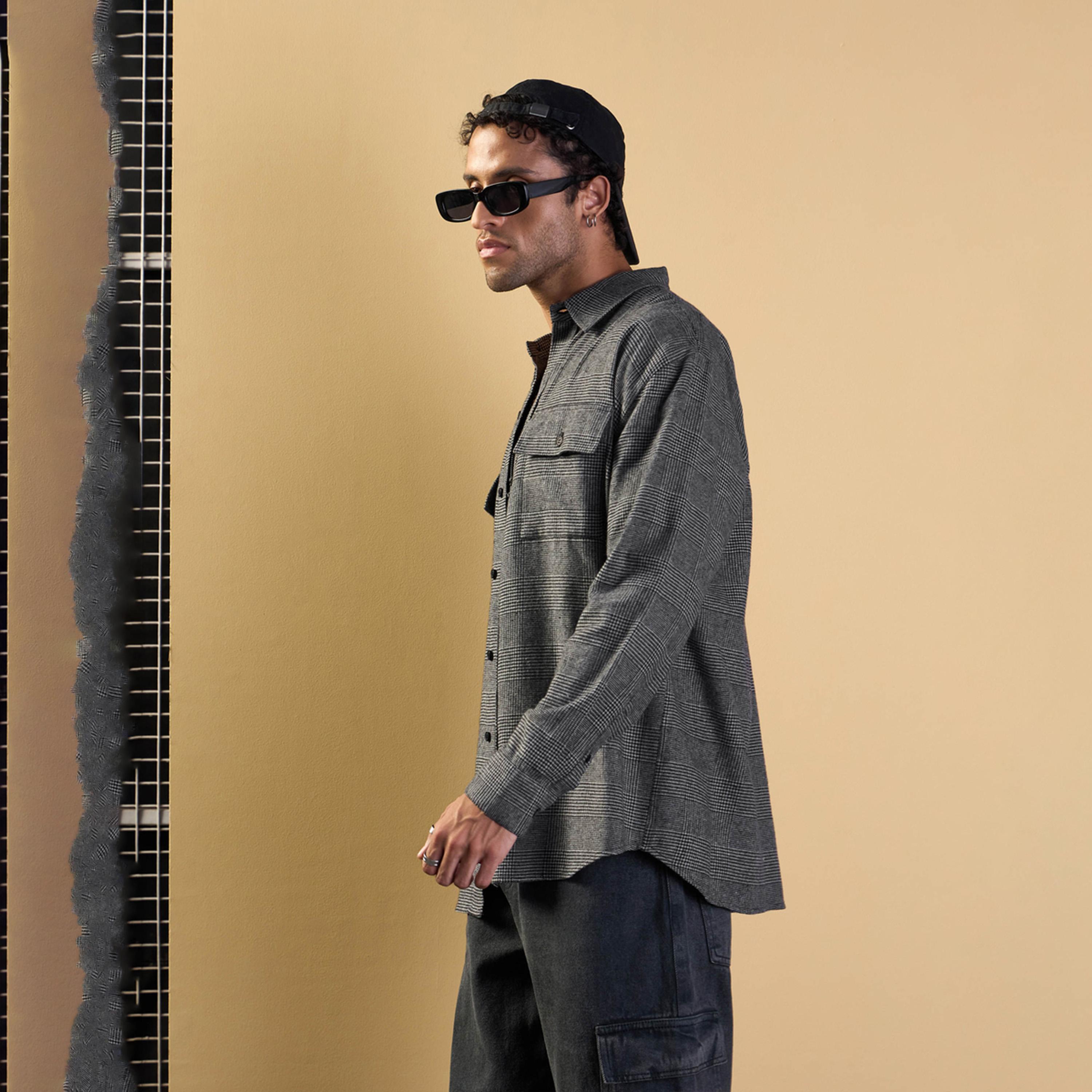 ماسكلن ساسافراس × ستايلي - قميص مربعات كبير الحجم بجيوب ذات طية - رمادي-men-clothing-shirts-image-3