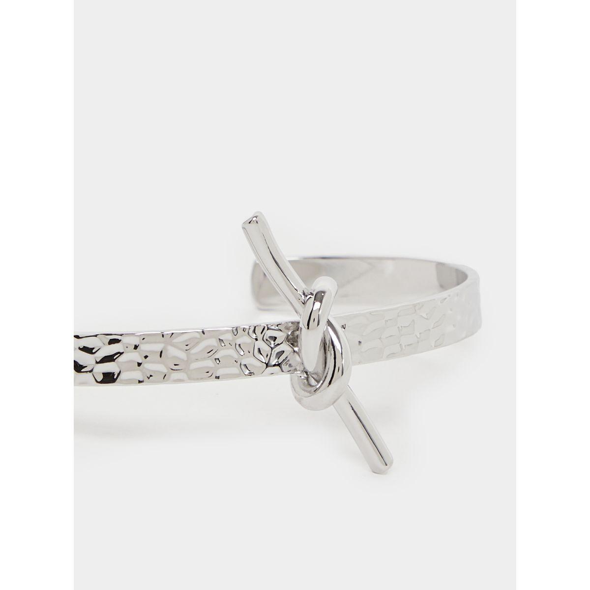 سوار يد بتفاصيل بارزة الملمس-women-watchesandjewellery-jewellery-banglesandbracelets-image-4