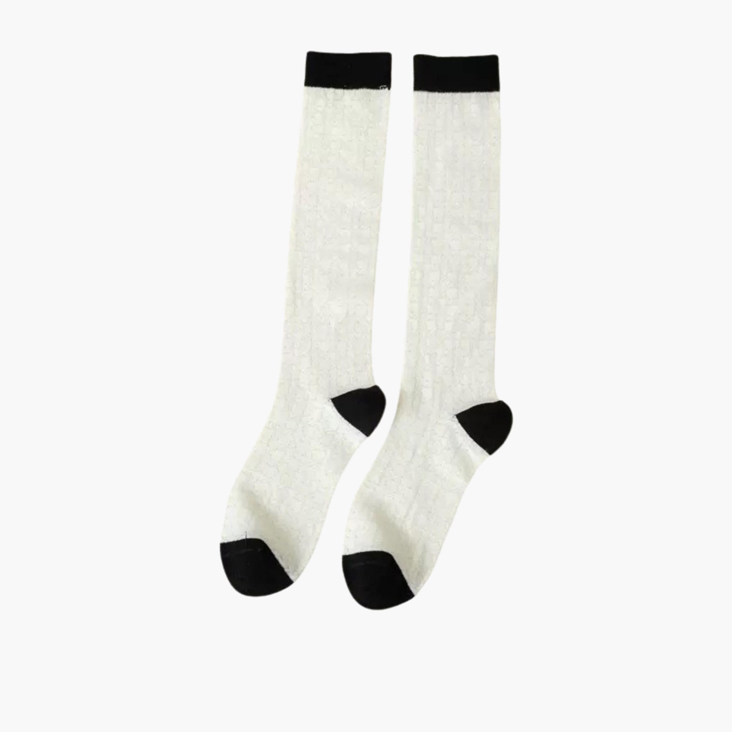 Styli Textured Color Block Crew Socks-women-socksandstockings-image-2