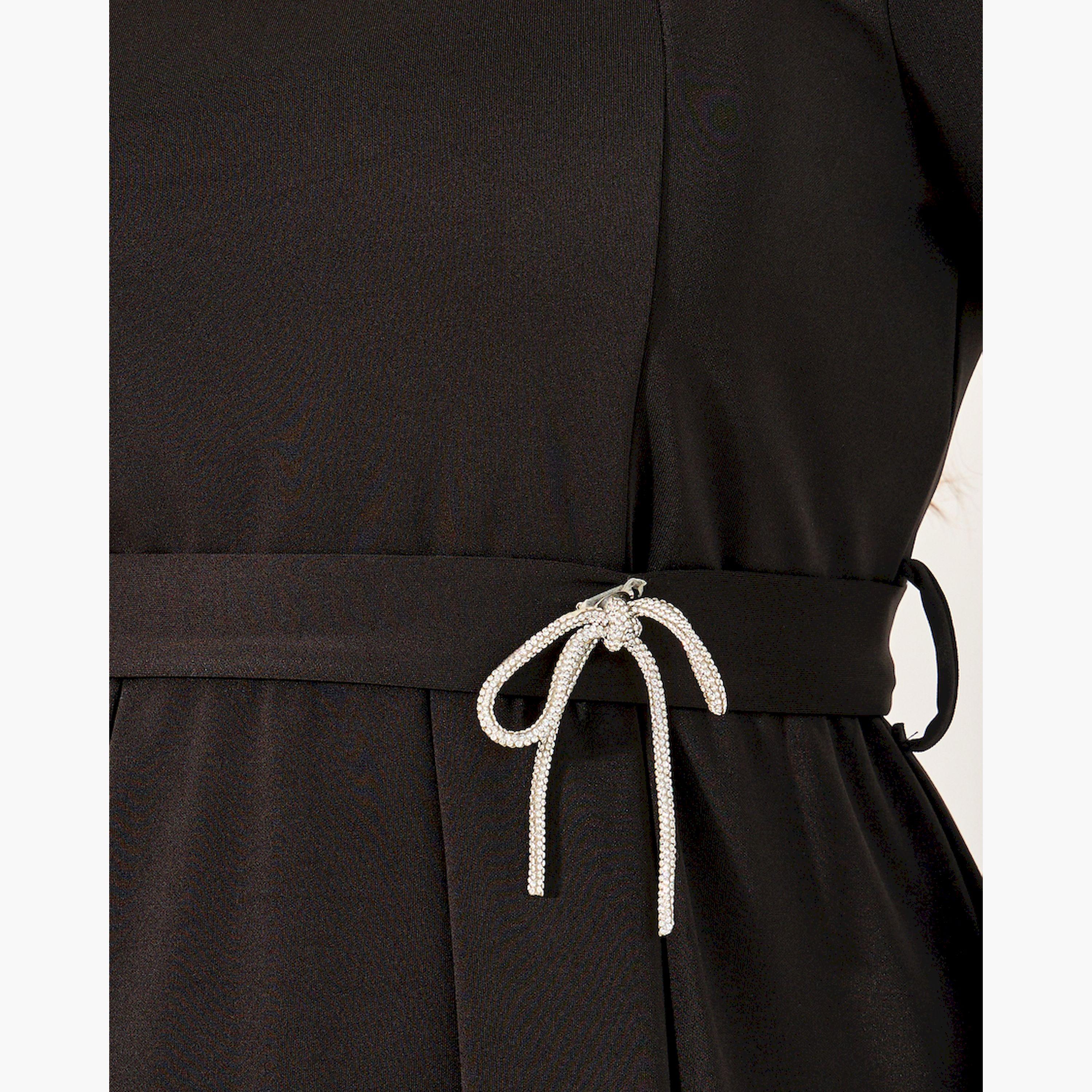 Styli Plus Size Embellished Bow Detail Pleated A-Line Midi Dress-women-clothing-dresses-image-4