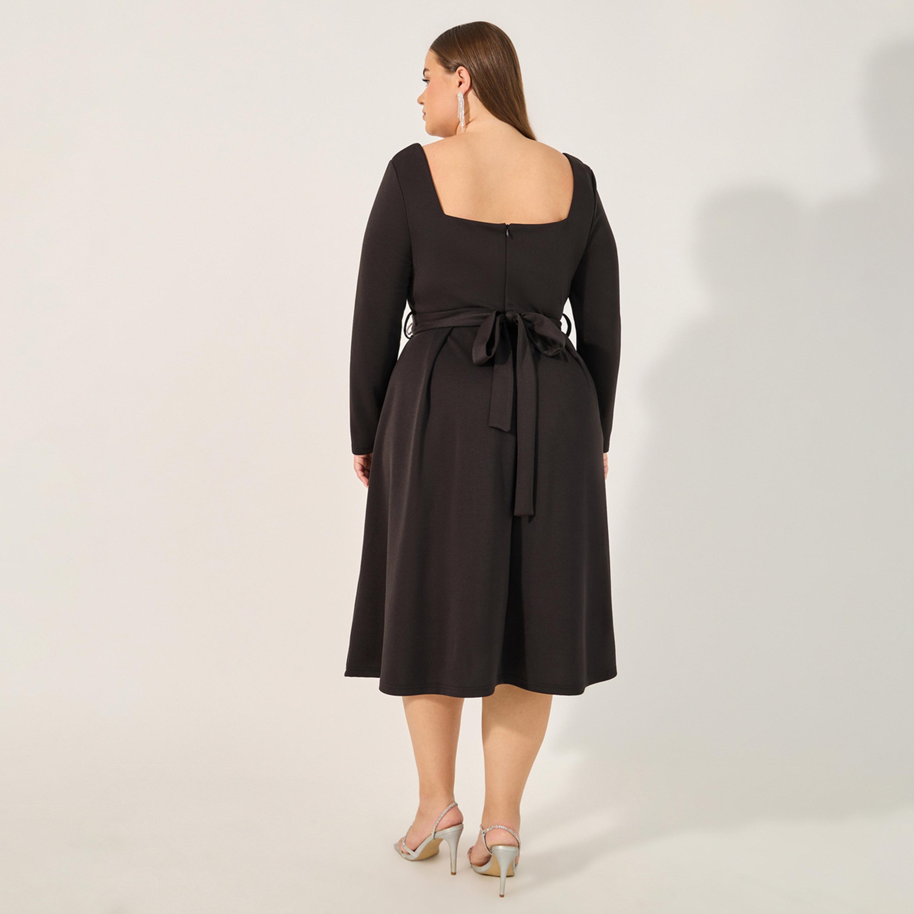 Styli Plus Size Embellished Bow Detail Pleated A-Line Midi Dress-women-clothing-dresses-image-5
