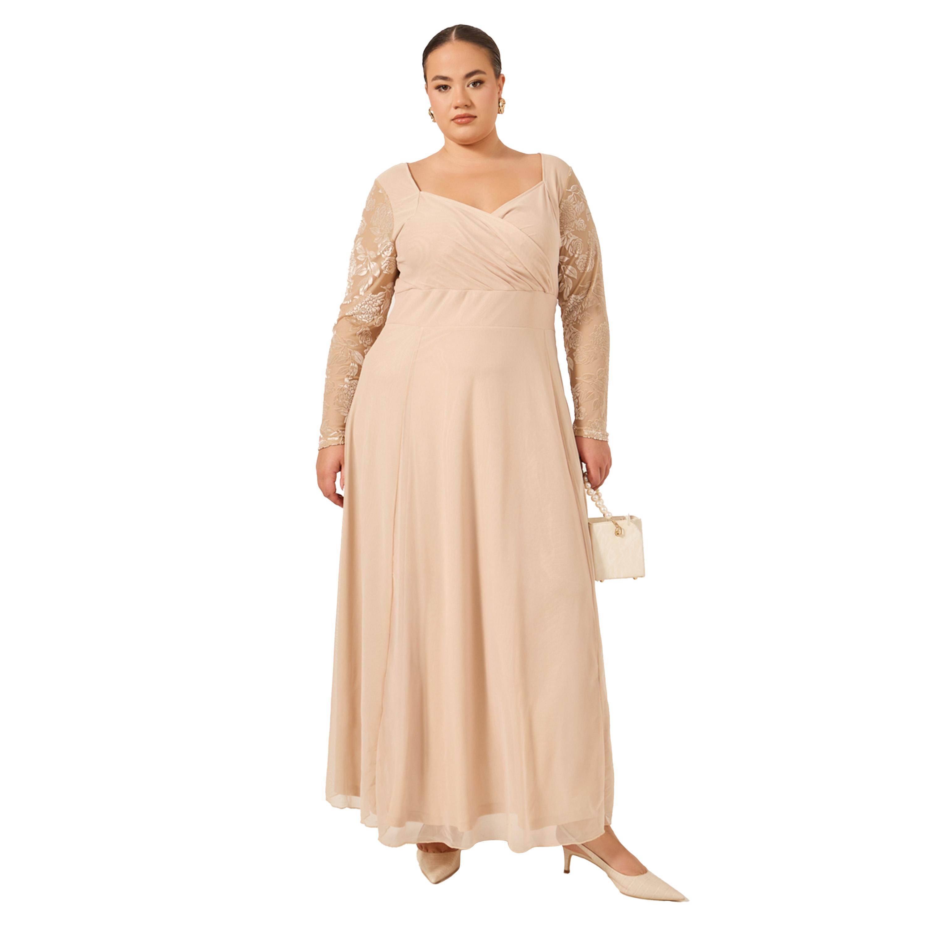 Styli Plus Size Flocked Floral Sleeves Sweetheart Neck A-Line Maxi Dress-women-clothing-dresses-image-2