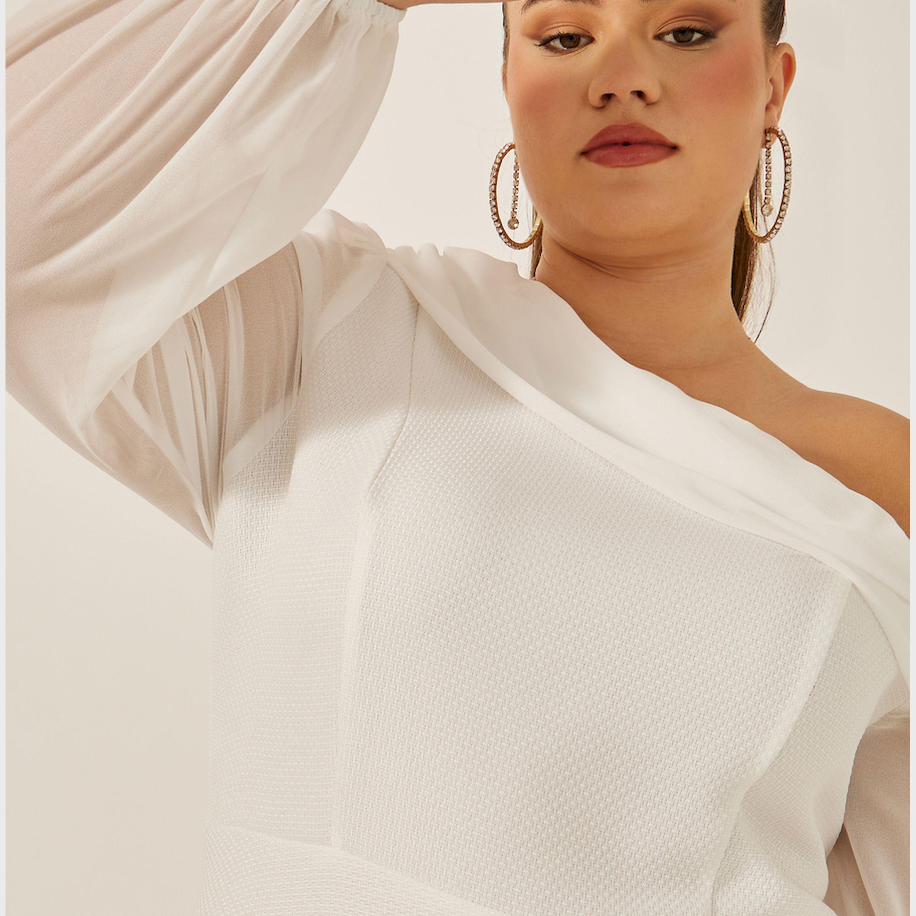 Styli Plus Size Asymmetric Neckline Balloon Sleeve A-Line Maxi Dress-women-clothing-dresses-image-5
