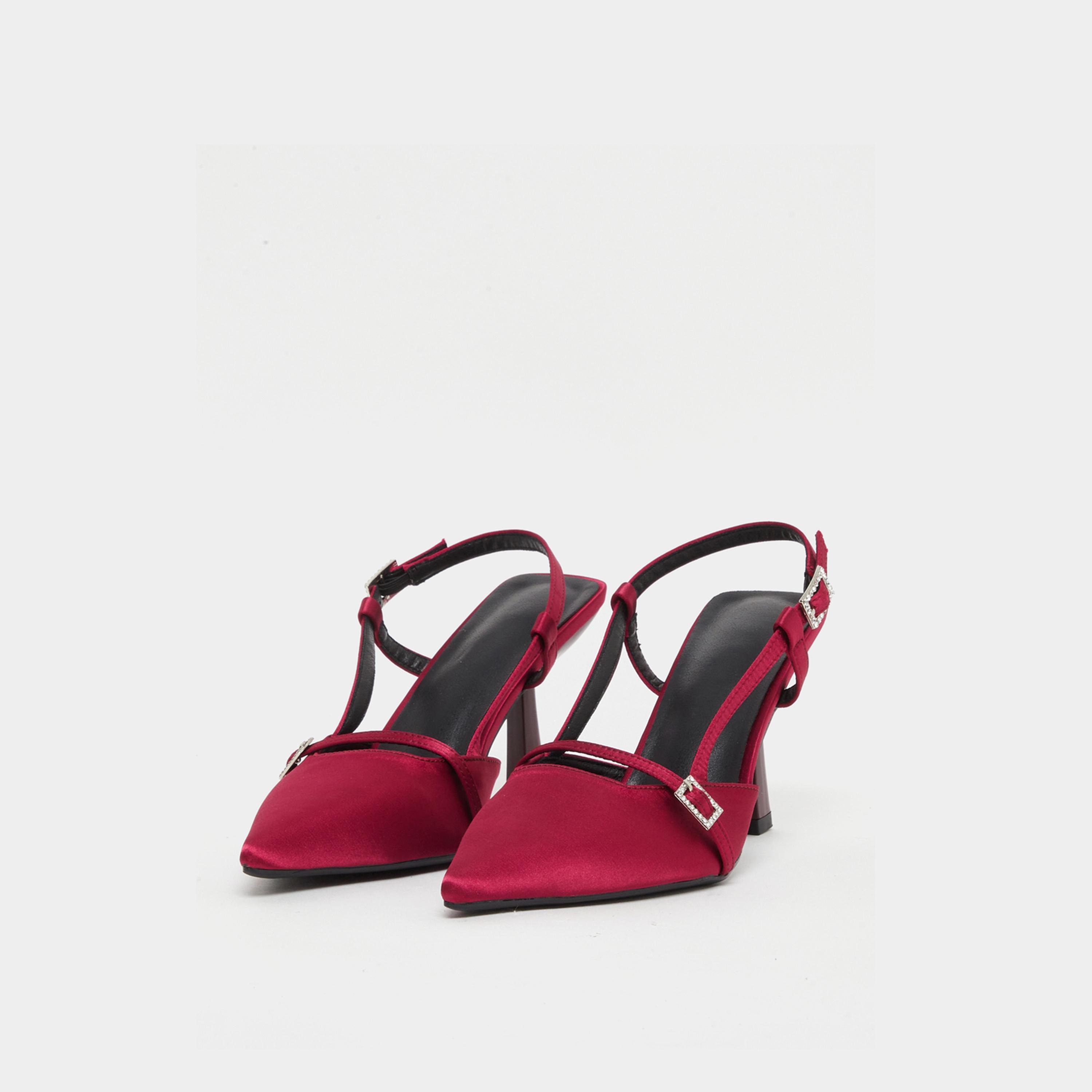 ستايلي - حذاء ستيليتو بكعب عالٍ مزين بإبزيم-women-shoes-heels-image-2