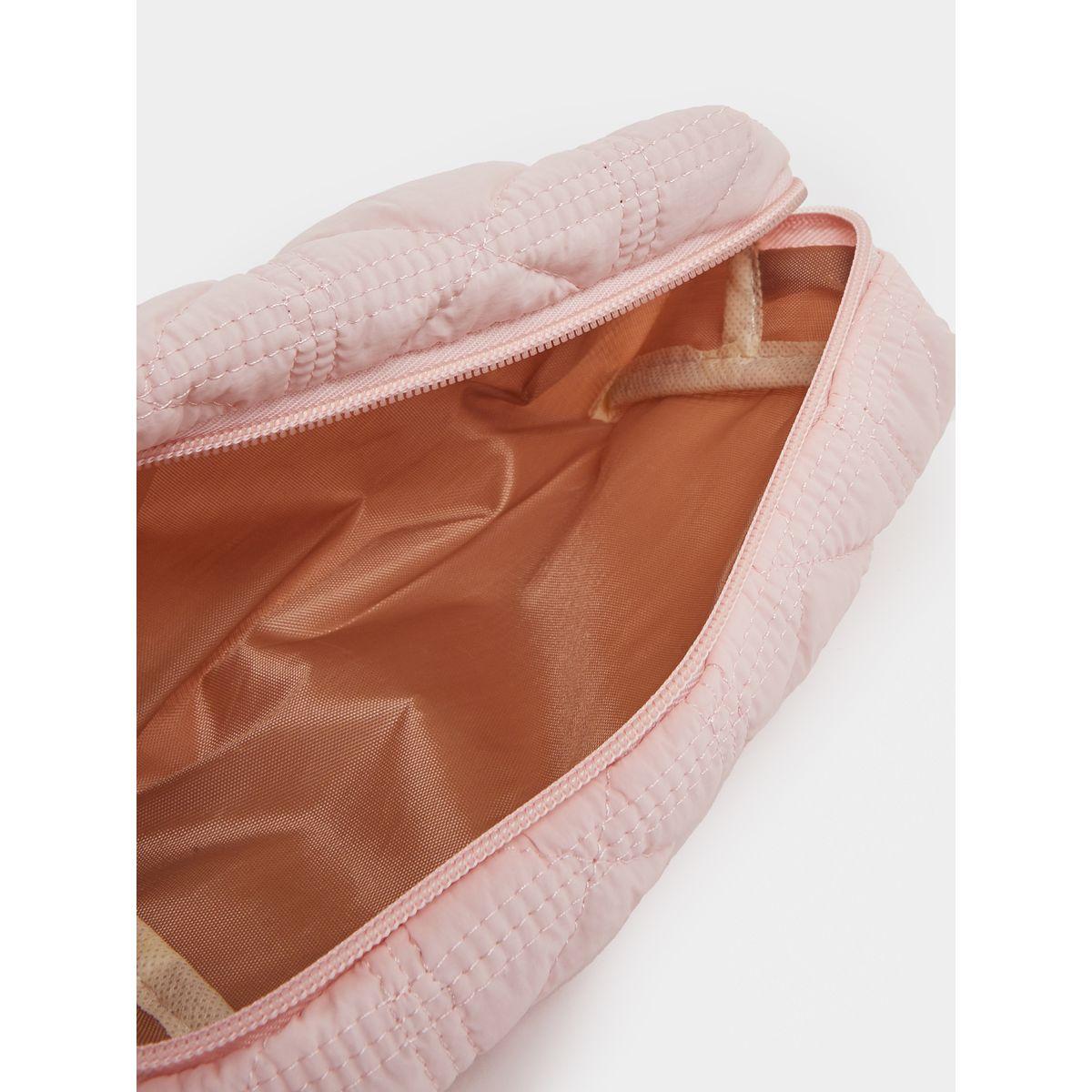 Diamond Stitch Pattern Wash Bag-travel-accessories-image-4