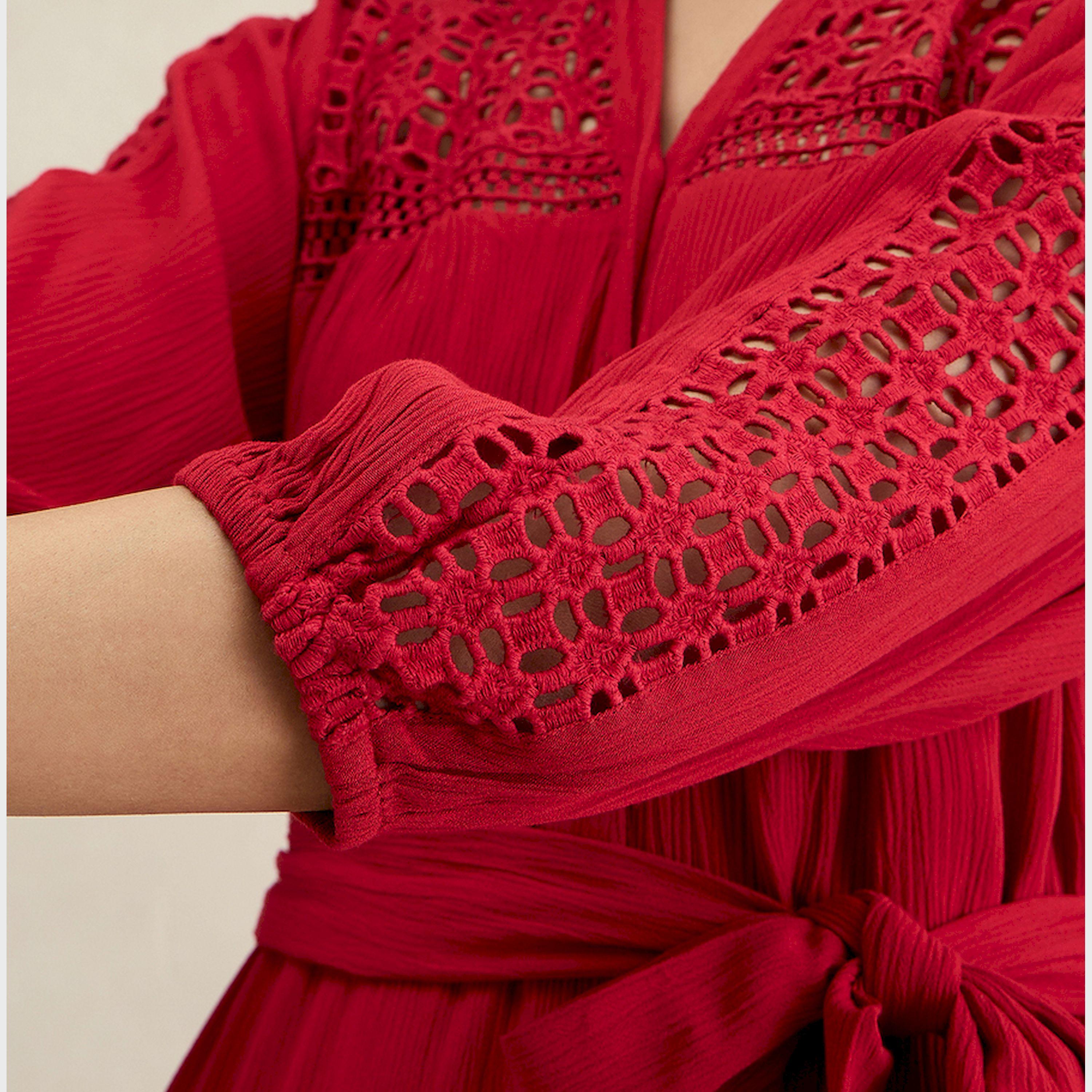 فيميلا × ستايلي - فستان ماكسي متعدد الطبقات من قماش شيفلي مع حزام ربط-women-clothing-dresses-image-6