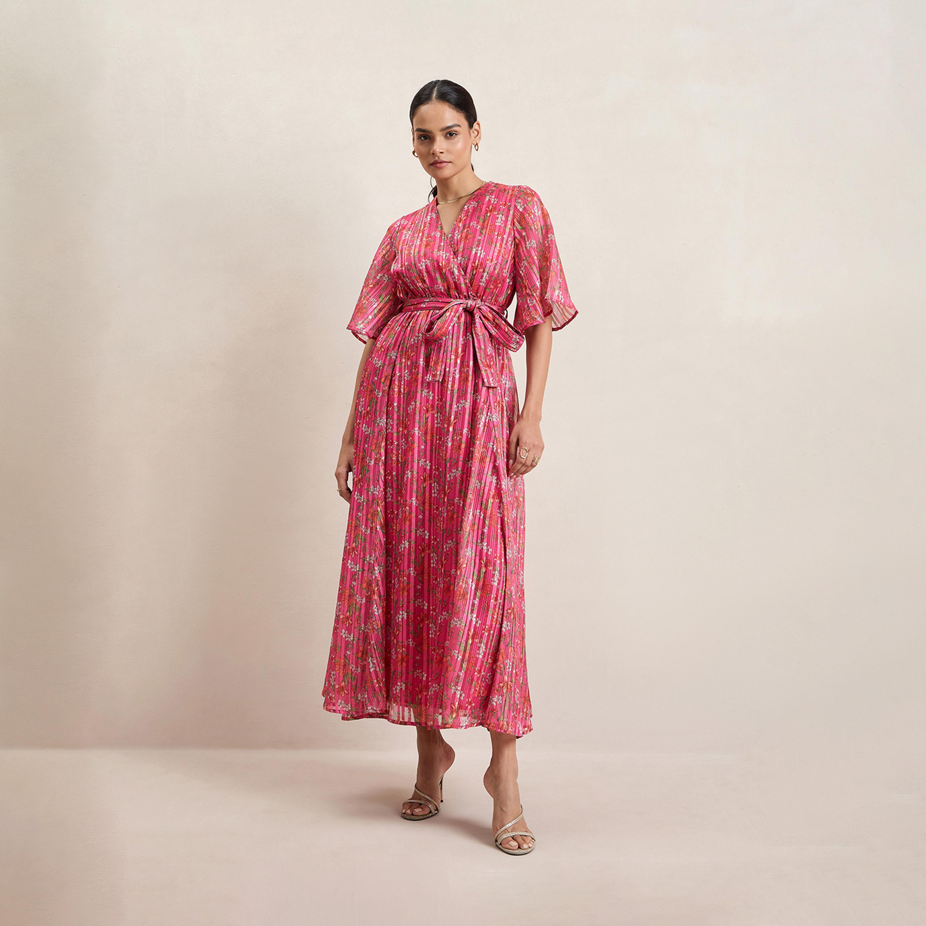فيميلا × ستايلي - فستان ماكسي ملفوف بطبعات الأزهار مع رباط على الخصر-women-clothing-dresses-image-1