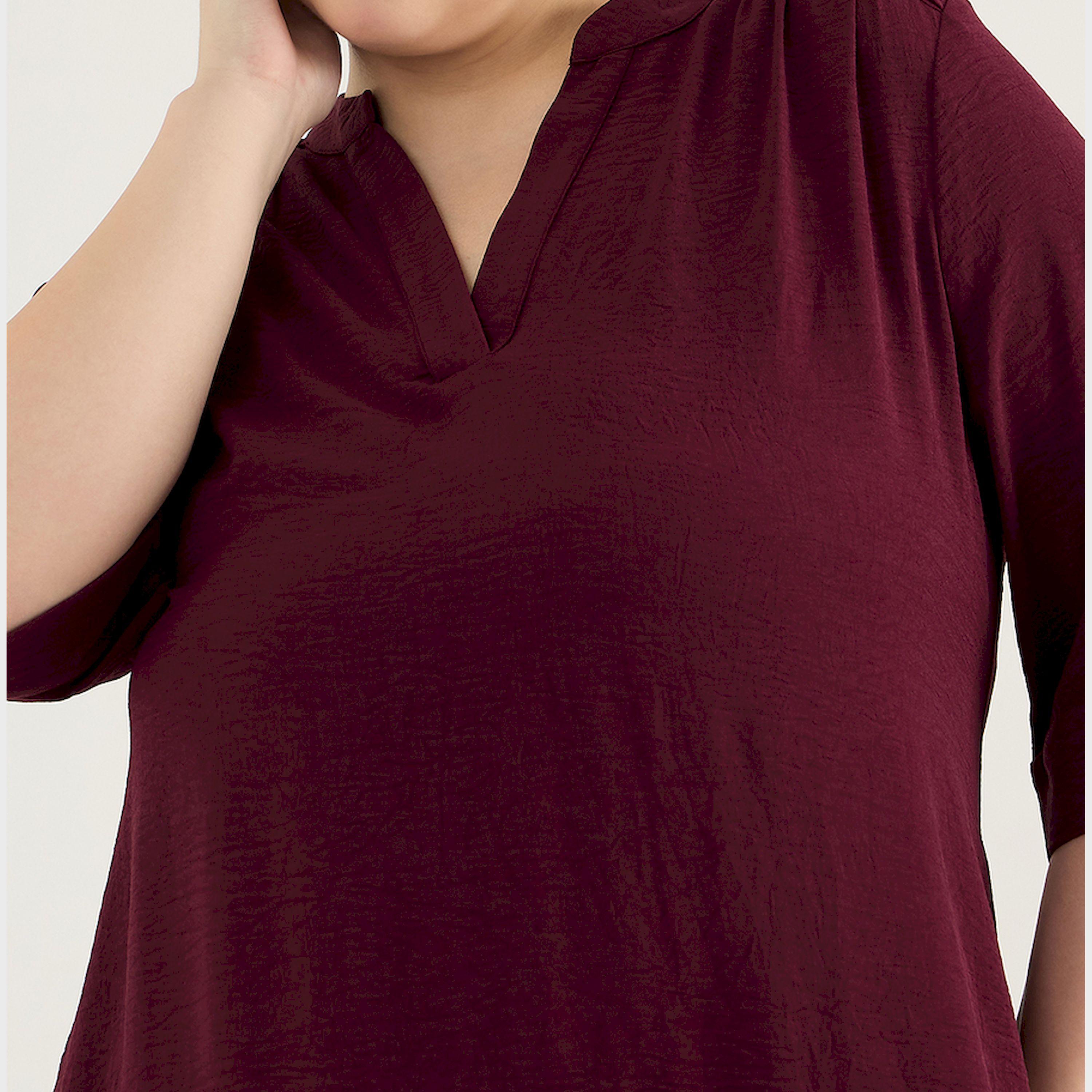 Femmella X Styli Plus Size Pleated V-Neck Knee Length Dress-women-clothing-dresses-image-4