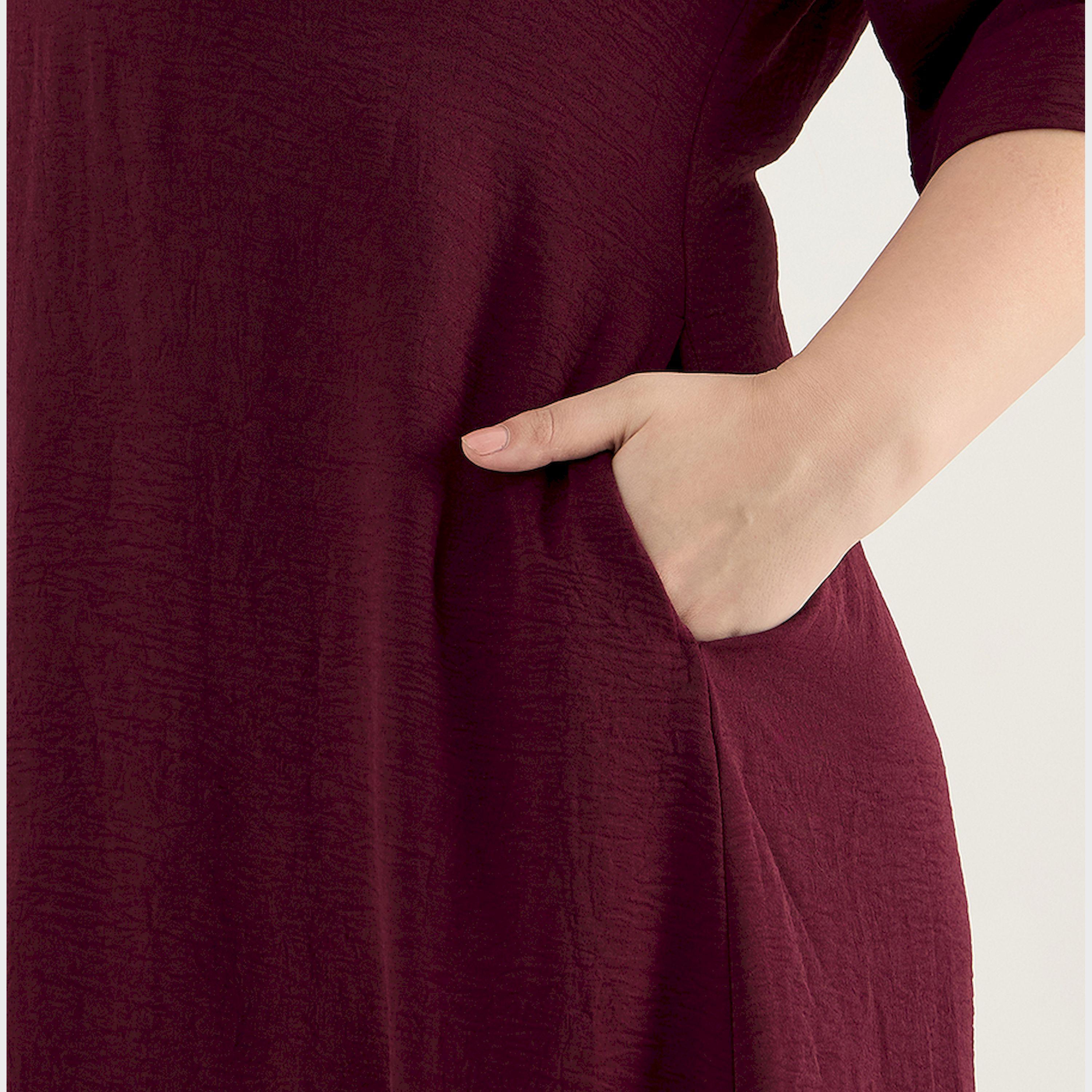 Femmella X Styli Plus Size Pleated V-Neck Knee Length Dress-women-clothing-dresses-image-5