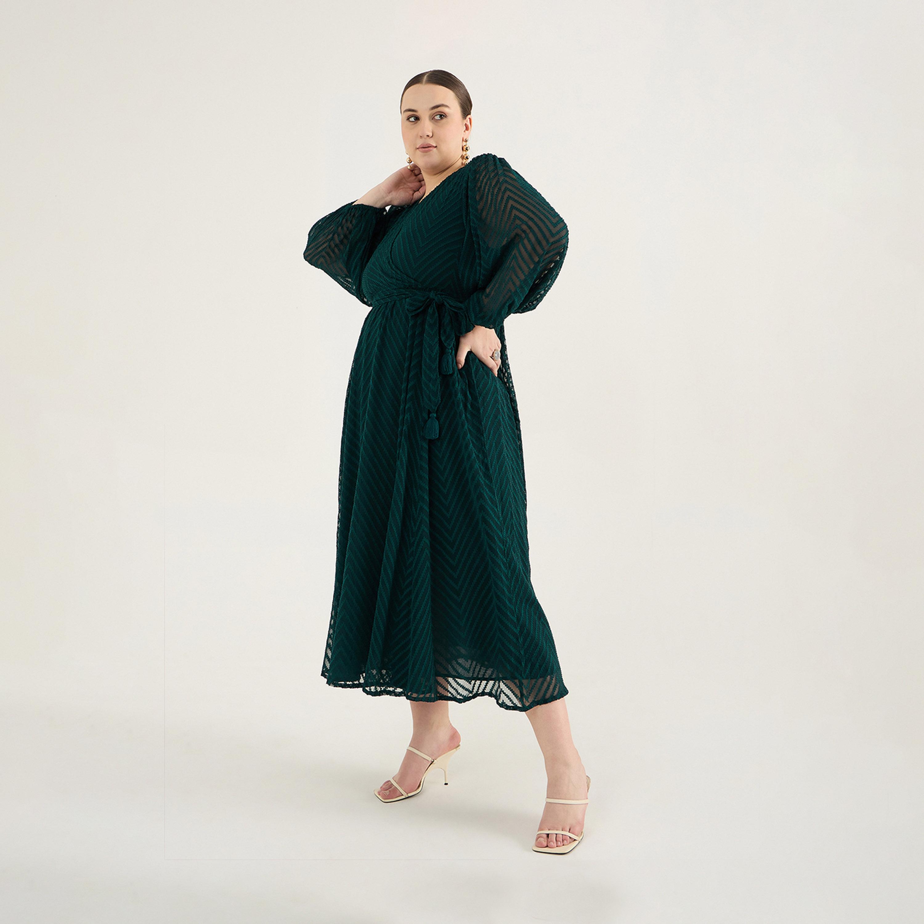 فيميلا × ستايلي - فستان شيفون ميدي ملفوف بمقاس كبير وفتحة رقبة V-women-clothing-dresses-image-3
