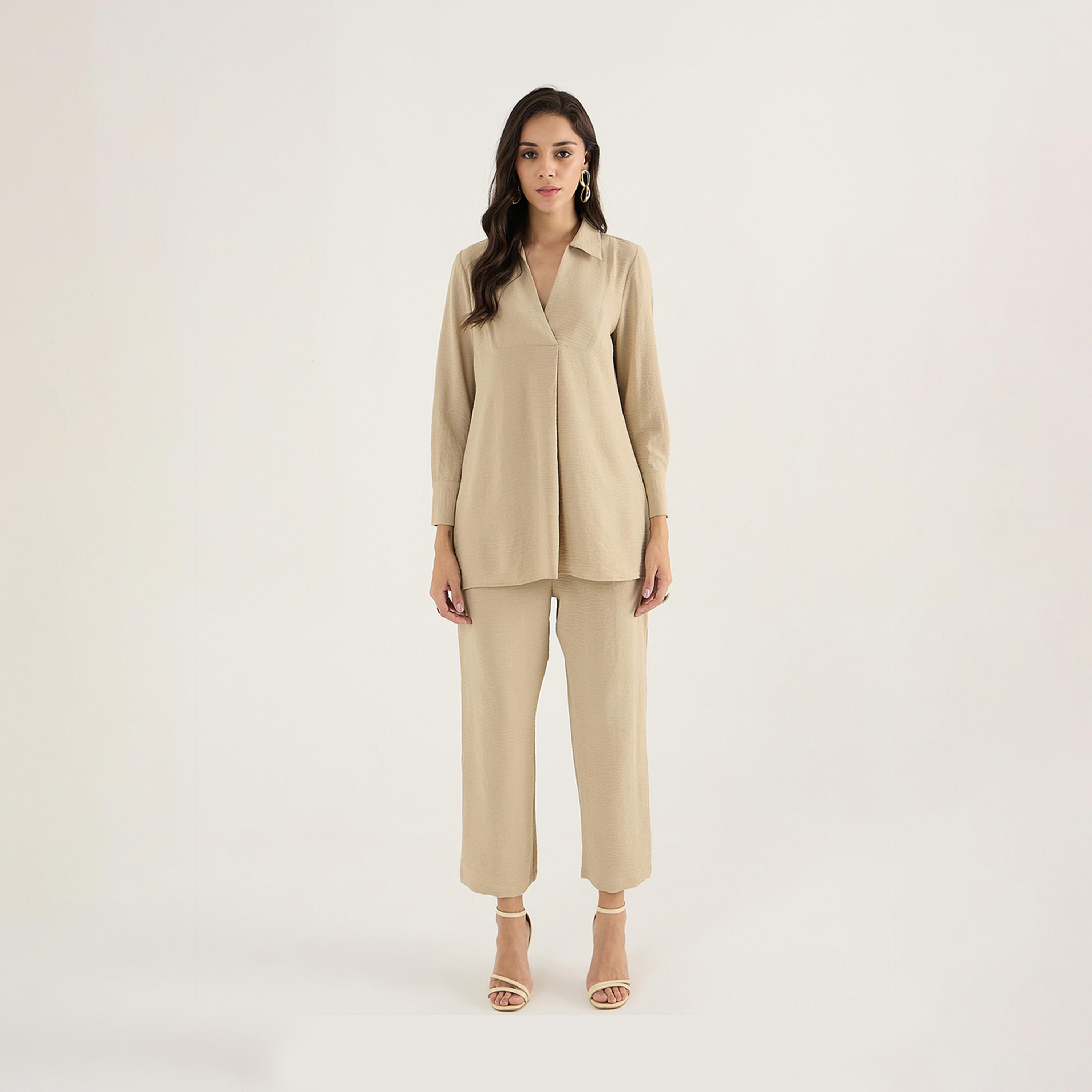 فيميلا × ستايلي - طقم بتصميم ياقة باللون البيج-women-clothing-coordsets-image-1