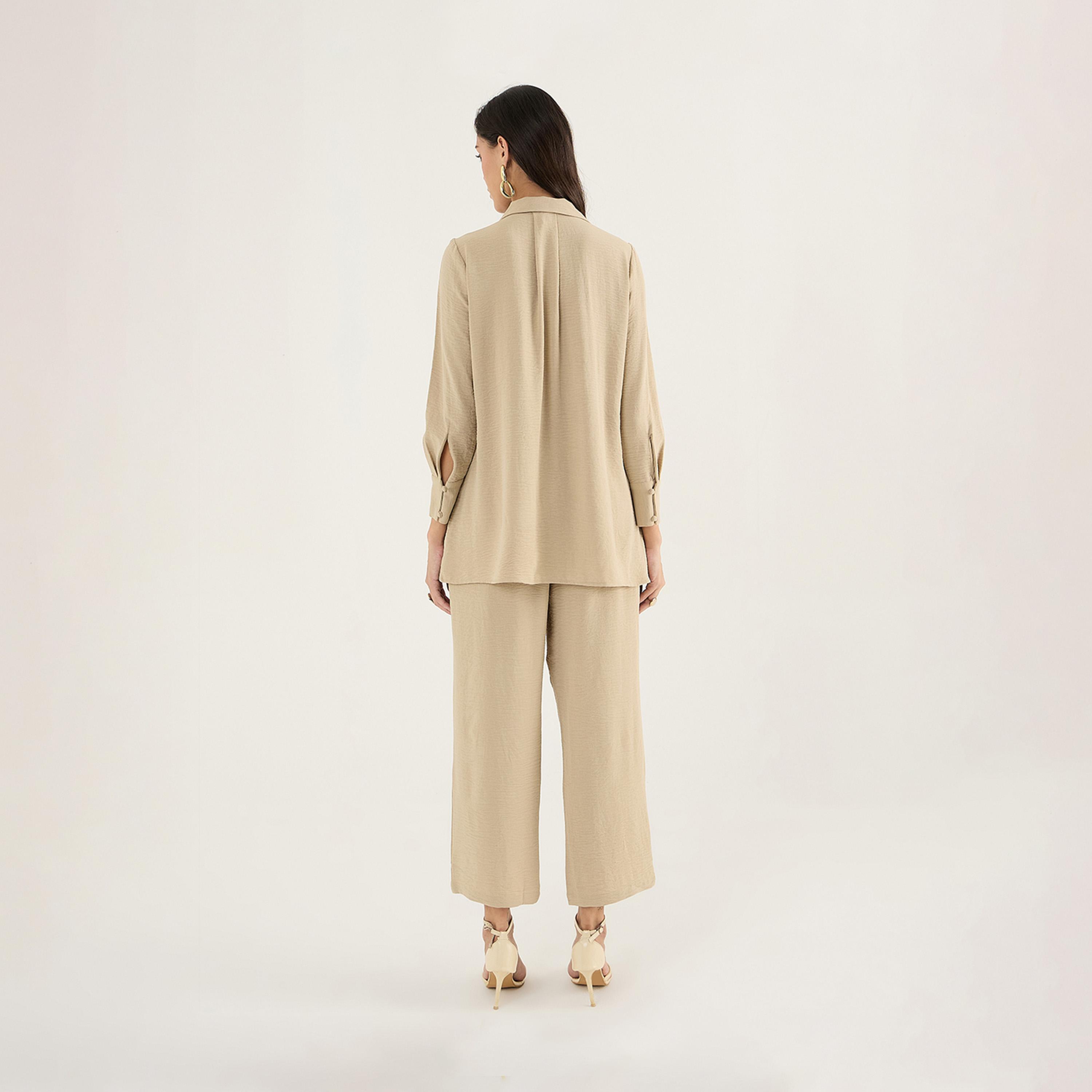 فيميلا × ستايلي - طقم بتصميم ياقة باللون البيج-women-clothing-coordsets-image-2