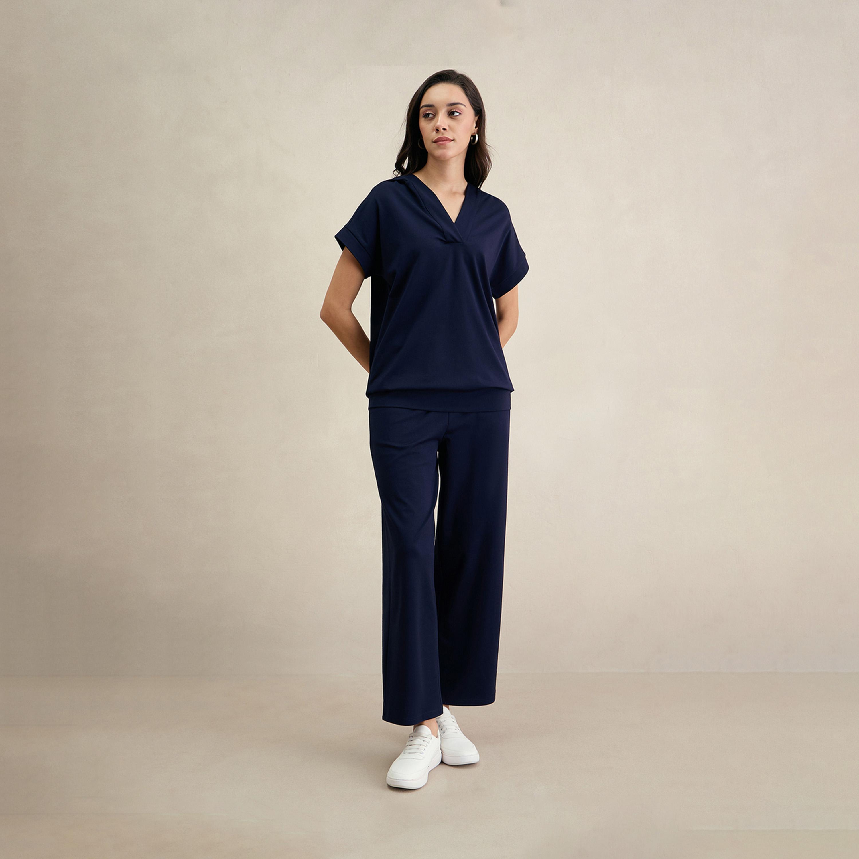 فيميلا × ستايلي - طقم منسق من هودي كحلي مع بنطلون مستقيم-women-clothing-coordsets-image-1
