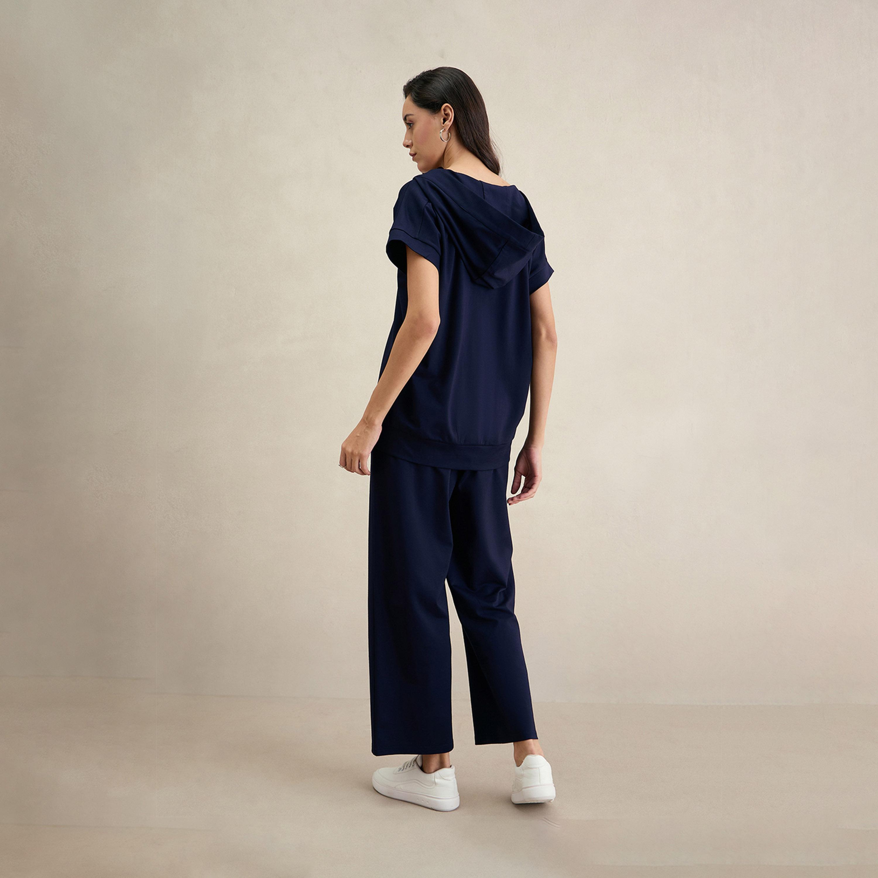 فيميلا × ستايلي - طقم منسق من هودي كحلي مع بنطلون مستقيم-women-clothing-coordsets-image-3