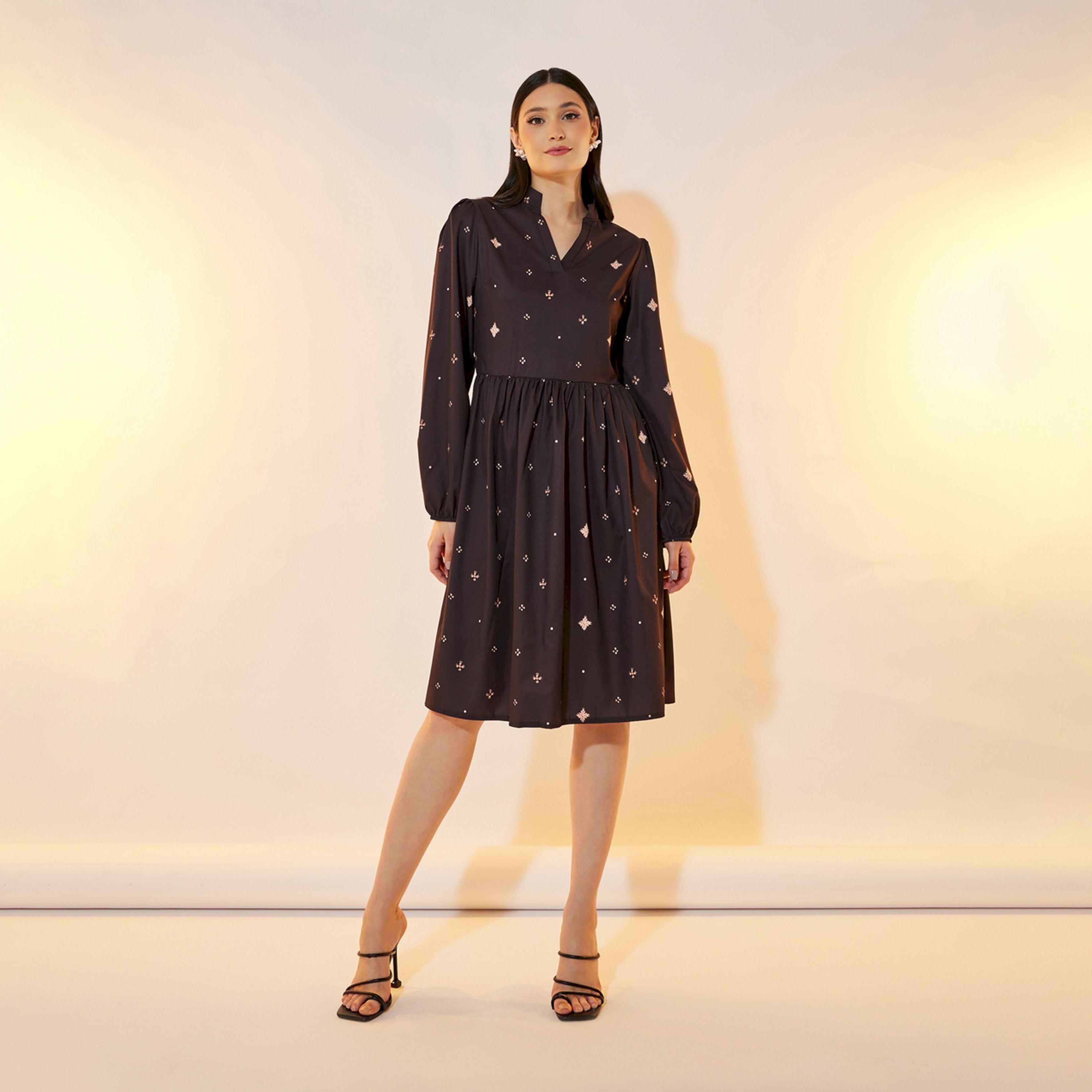 فستان بطول الركبة وطبعات صغيرة-women-clothing-dresses-image-2