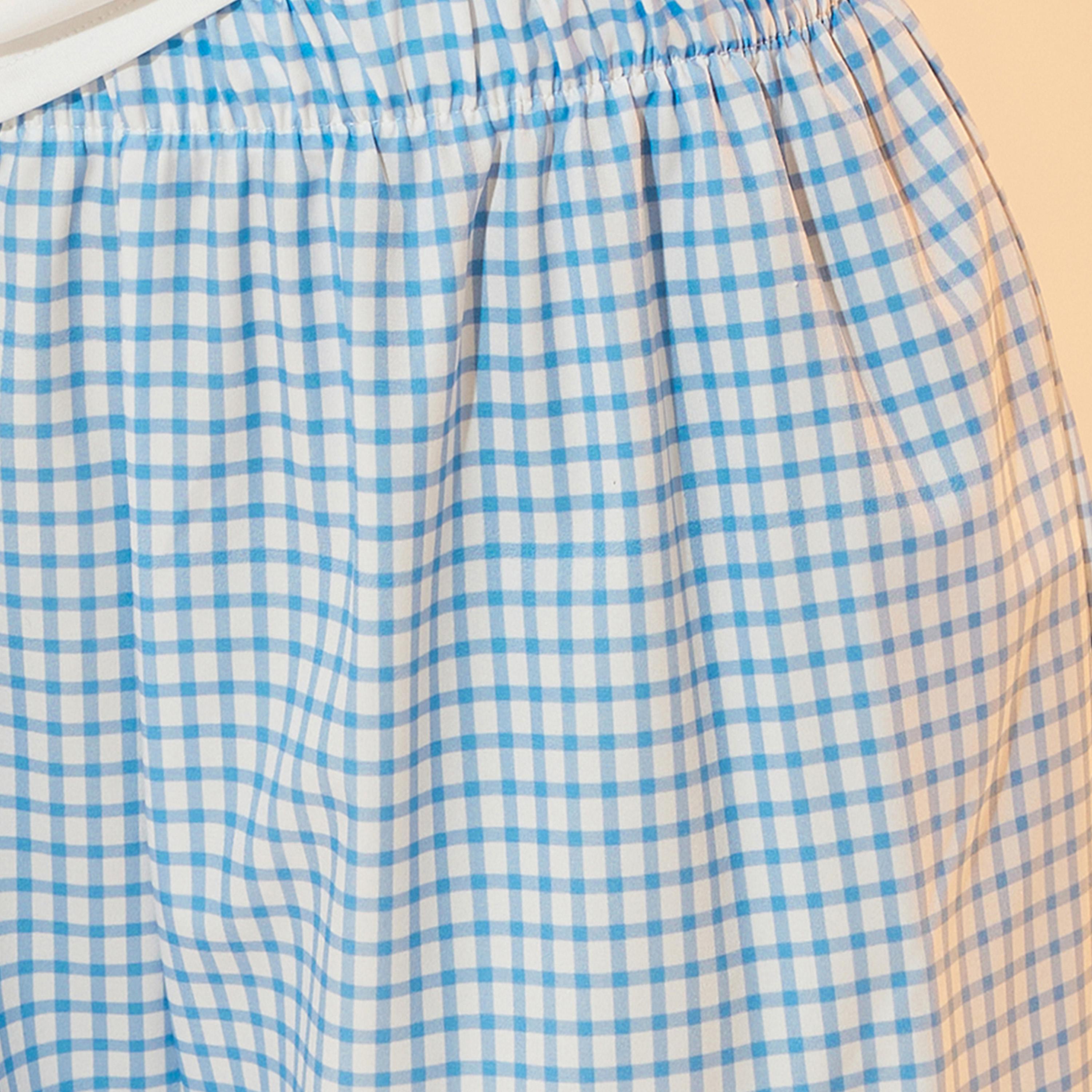 طقم منسق من بنطال بطبعة جينغام وتيشيرت بياقة دائرية-women-clothing-coordsets-image-5