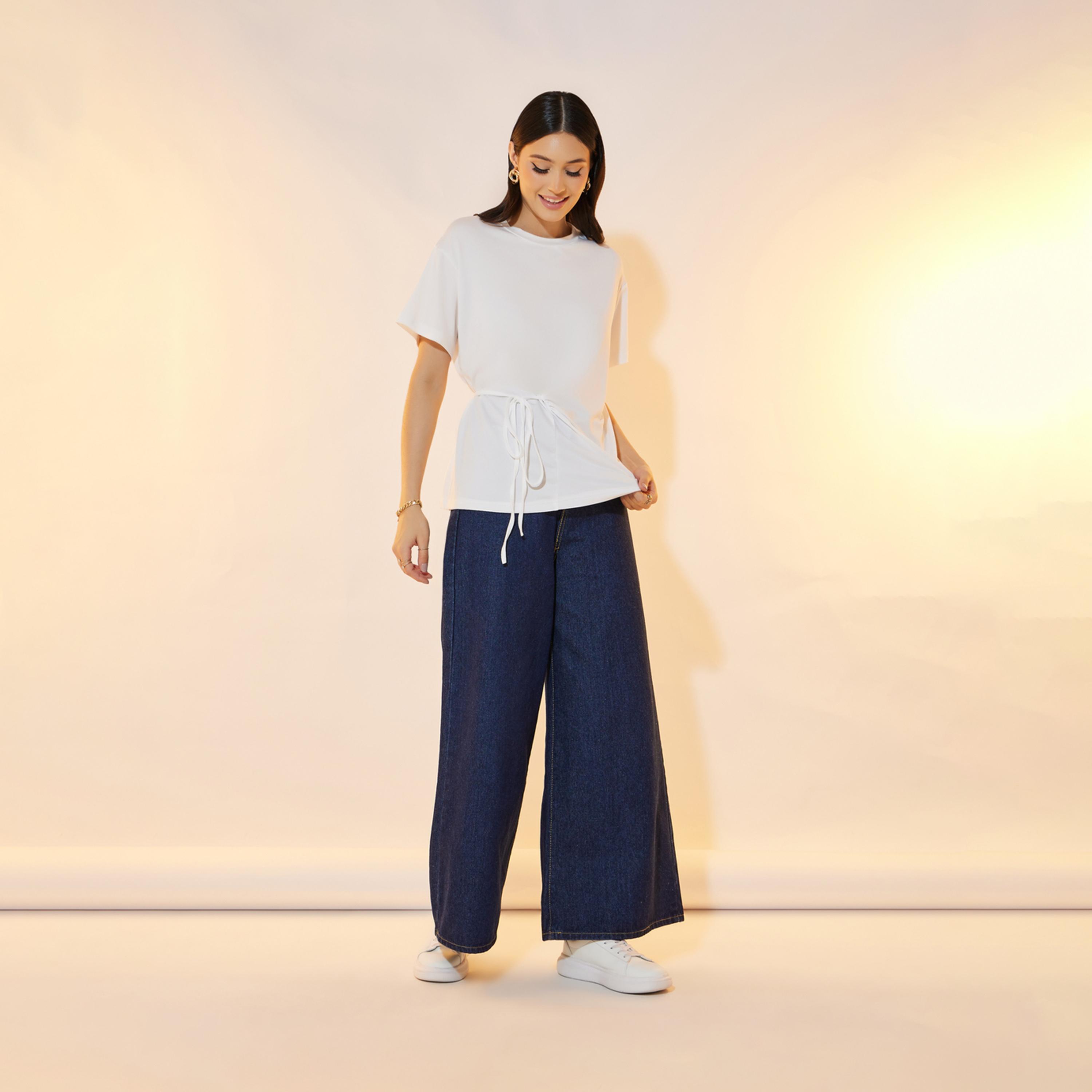 تيشيرت سادة بقصة عادية وأربطة-women-clothing-tshirts-image-3