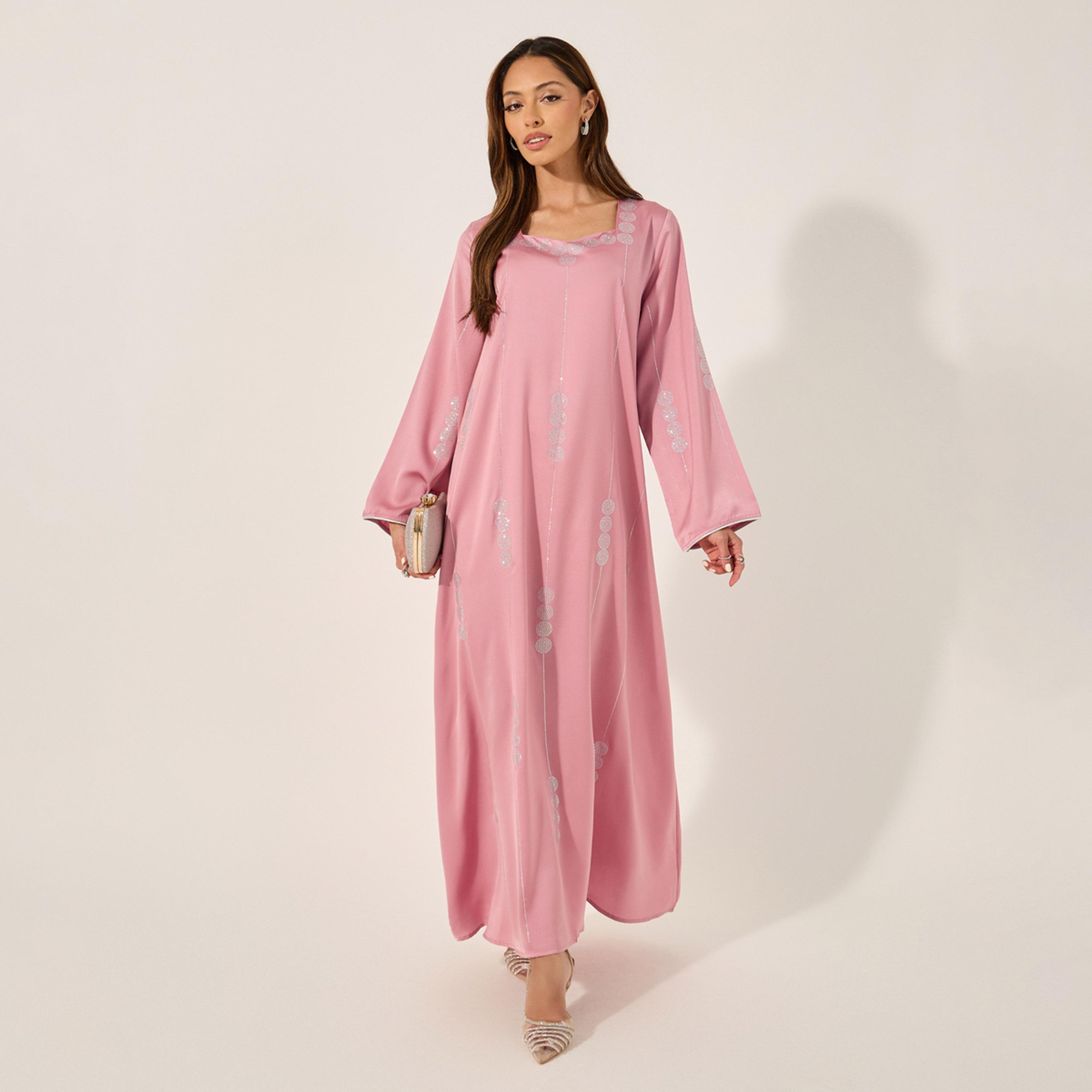 ستايلي - جلابية من الساتان المزخرف بقصة A وفتحة رقبة قلب-women-arabicclothing-jalabiyas-image-2