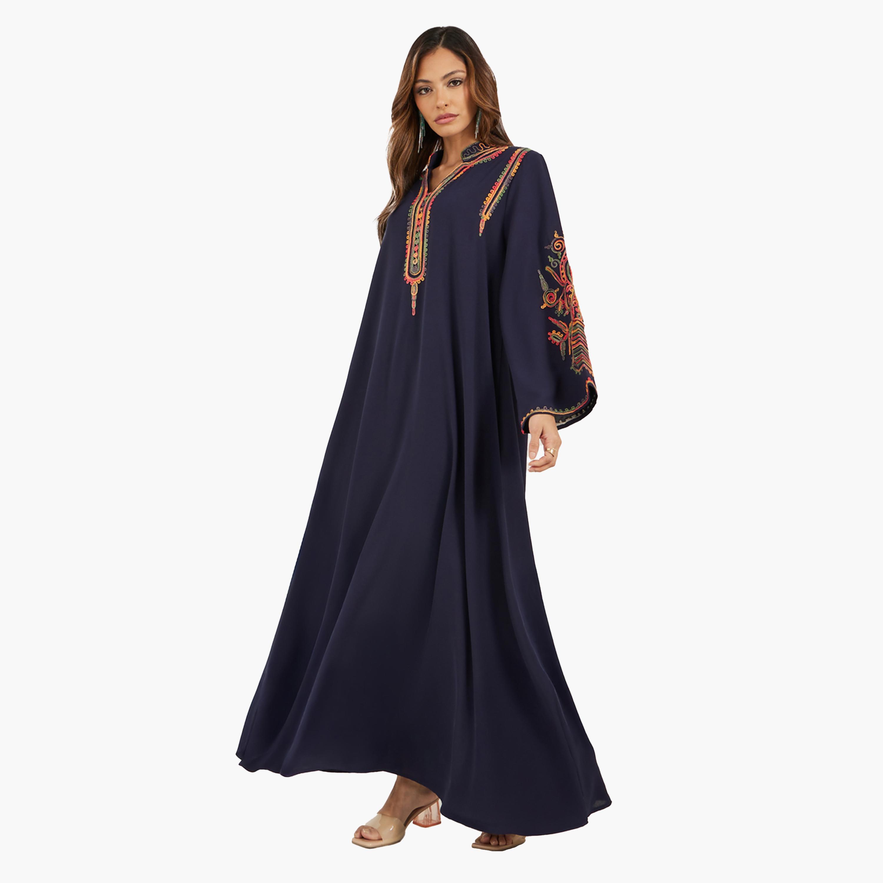 Amirah X Styli Navy Blue Embroidered Stand Collar Jalabiya-women-arabicclothing-jalabiyas-image-2