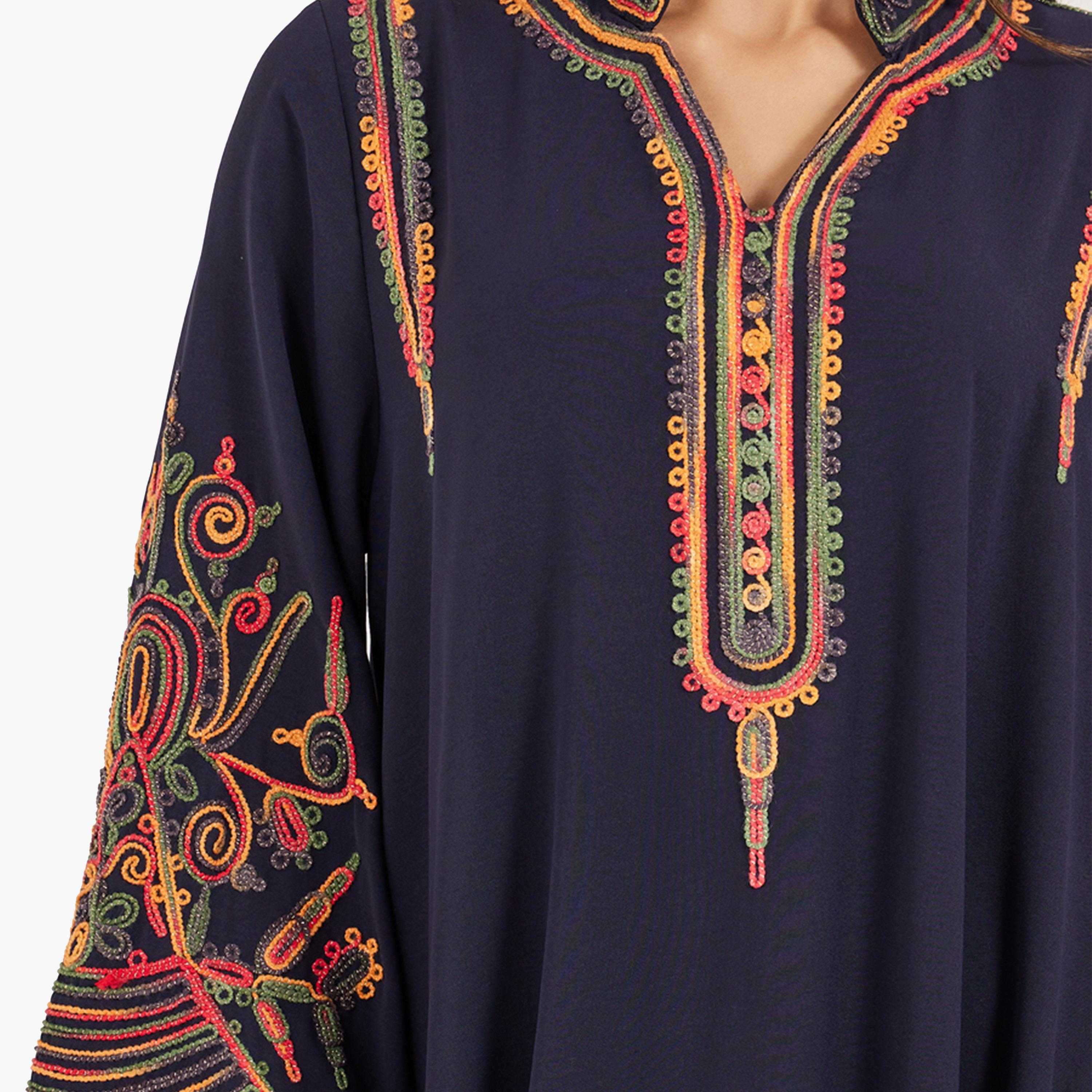 أميرة x ستايلي جلابية بياقة قائمة وتفاصيل مُطرّزة-women-arabicclothing-jalabiyas-image-4