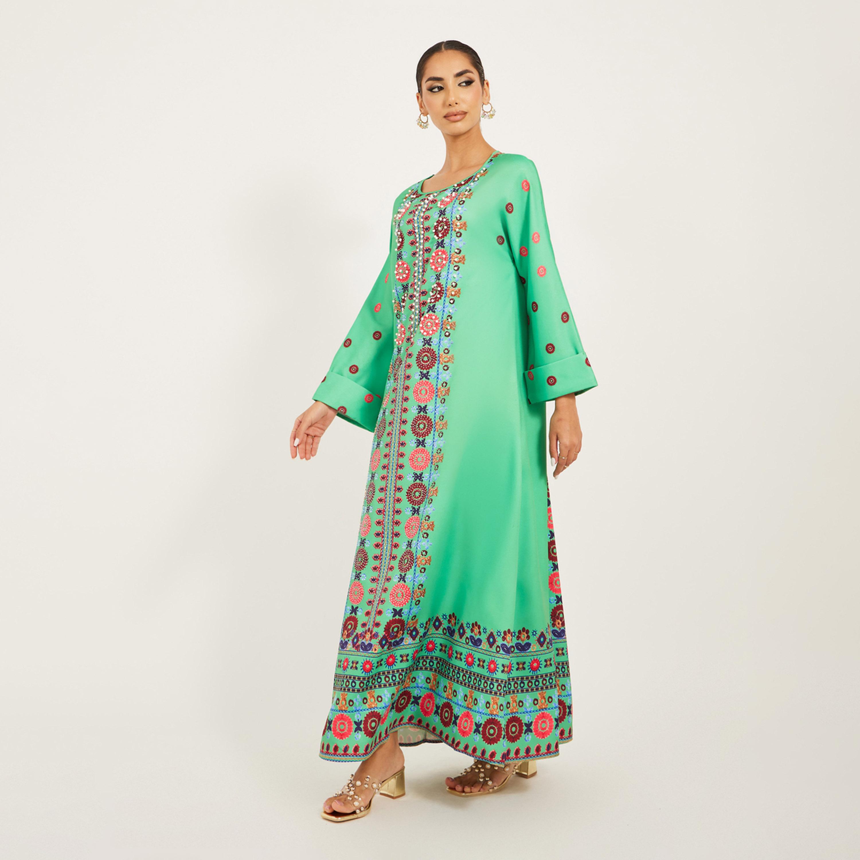 Amirah X Styli Panel Embroidery Jalabiya With Border At Hem-women-arabicclothing-jalabiyas-image-2