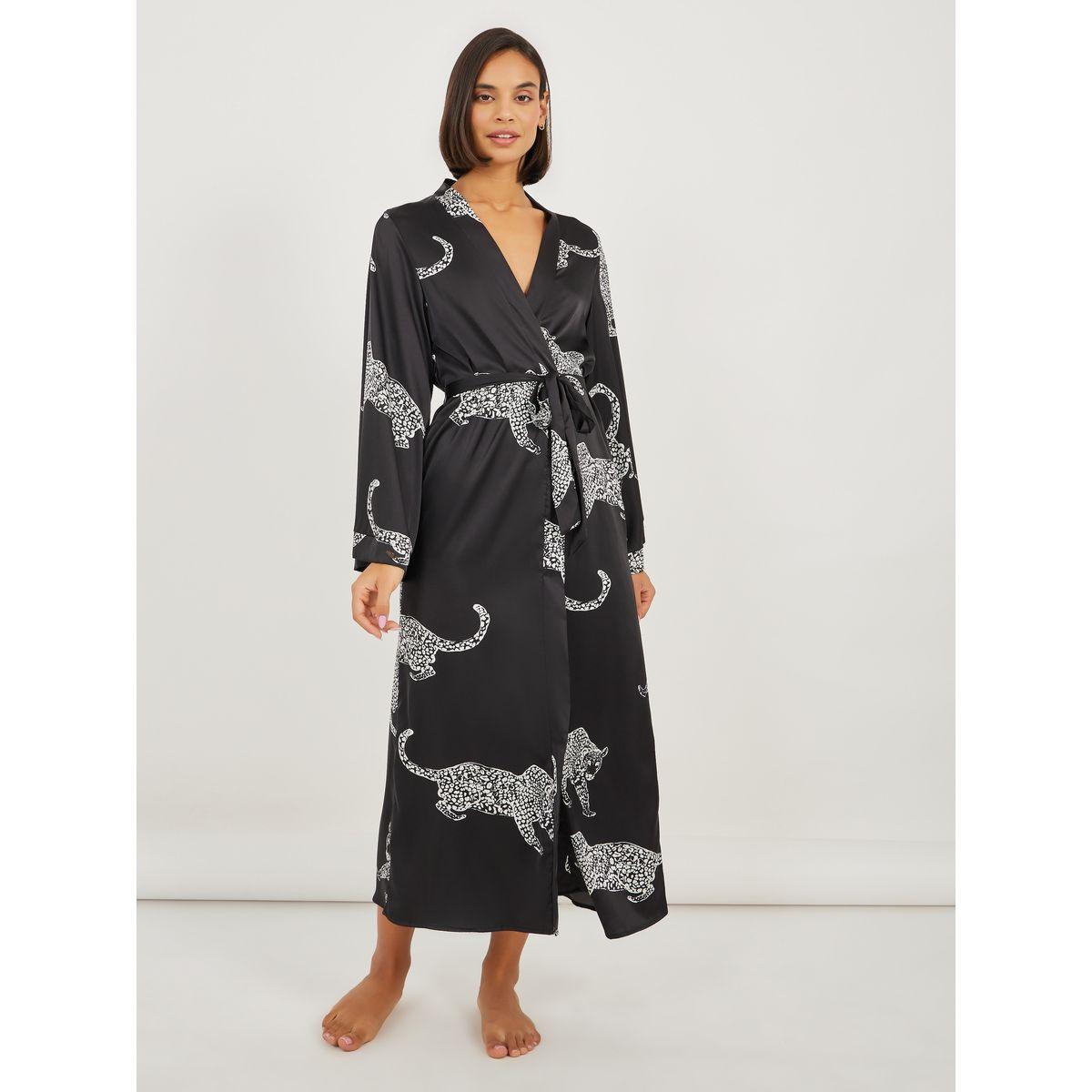 روب ساتان مطبع بطبعة نمر-women-clothing-nightwear-robes-image-1