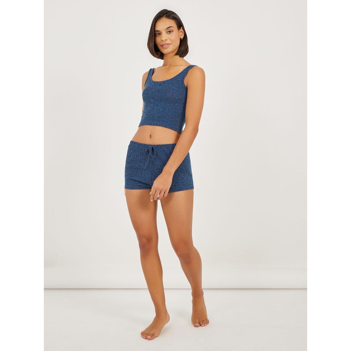 مجموعة من شورت مع فيست ميلانج قصير بتفاصيل مضلعة-women-clothing-nightwear-pyjamas-shortsets-image-2