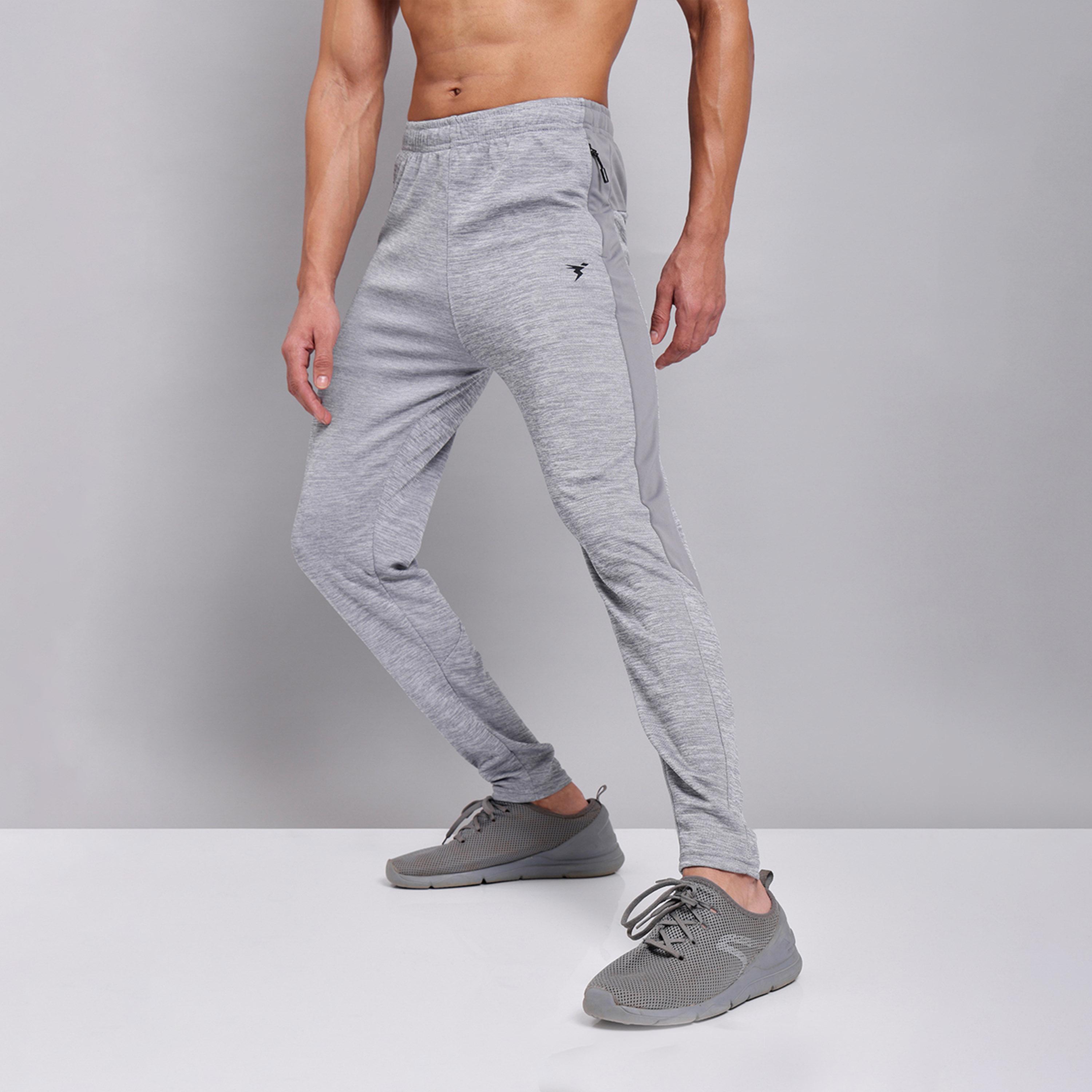 تكنو سبورت × ستايلي - بنطال رياضي موشح-men-clothing-sportswearandactivewear-bottoms-joggers-image-1