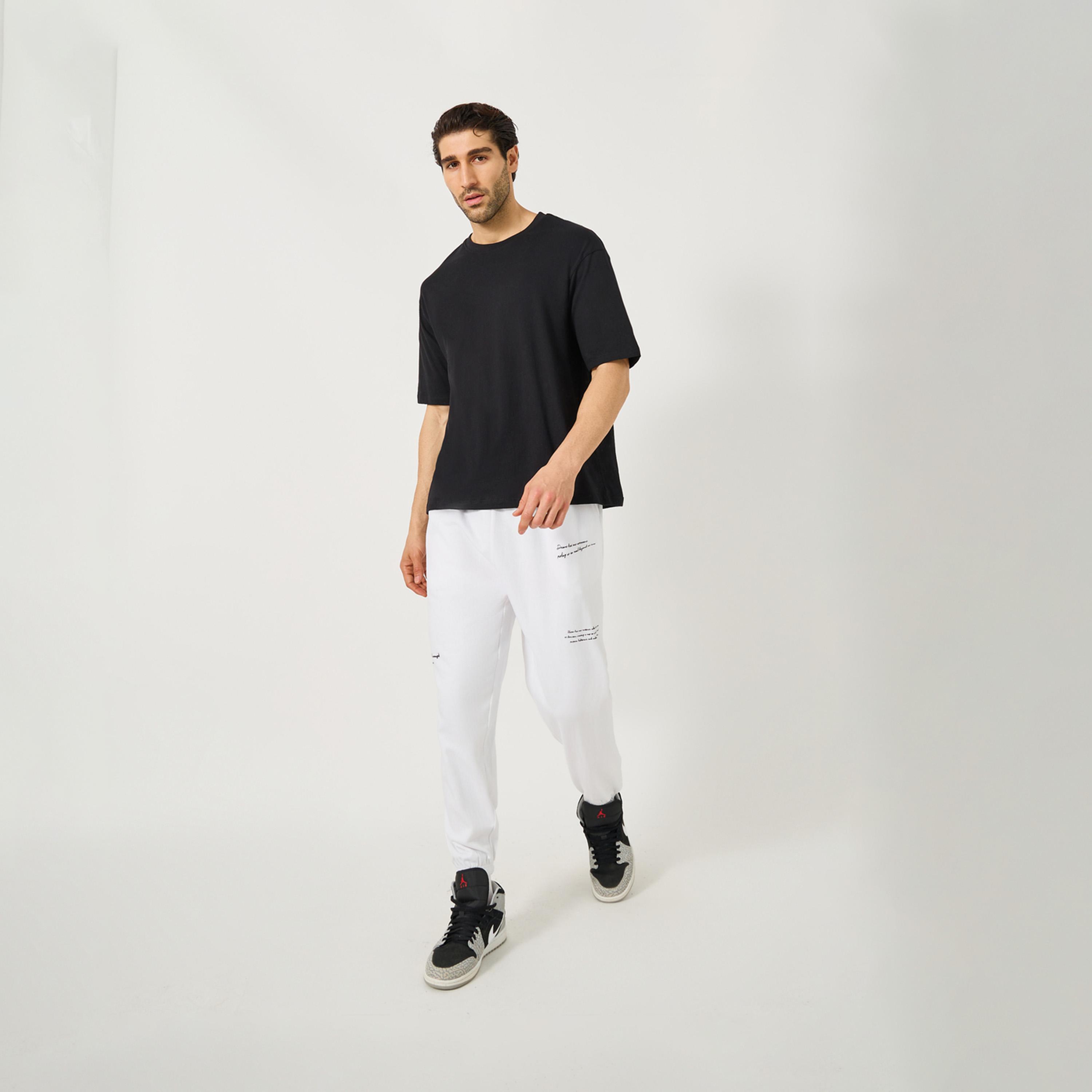 ستايلي - تي شيرت قطني كبير الحجم بطباعة قبلية-men-clothing-tshirtsandpolos-tshirts-image-3