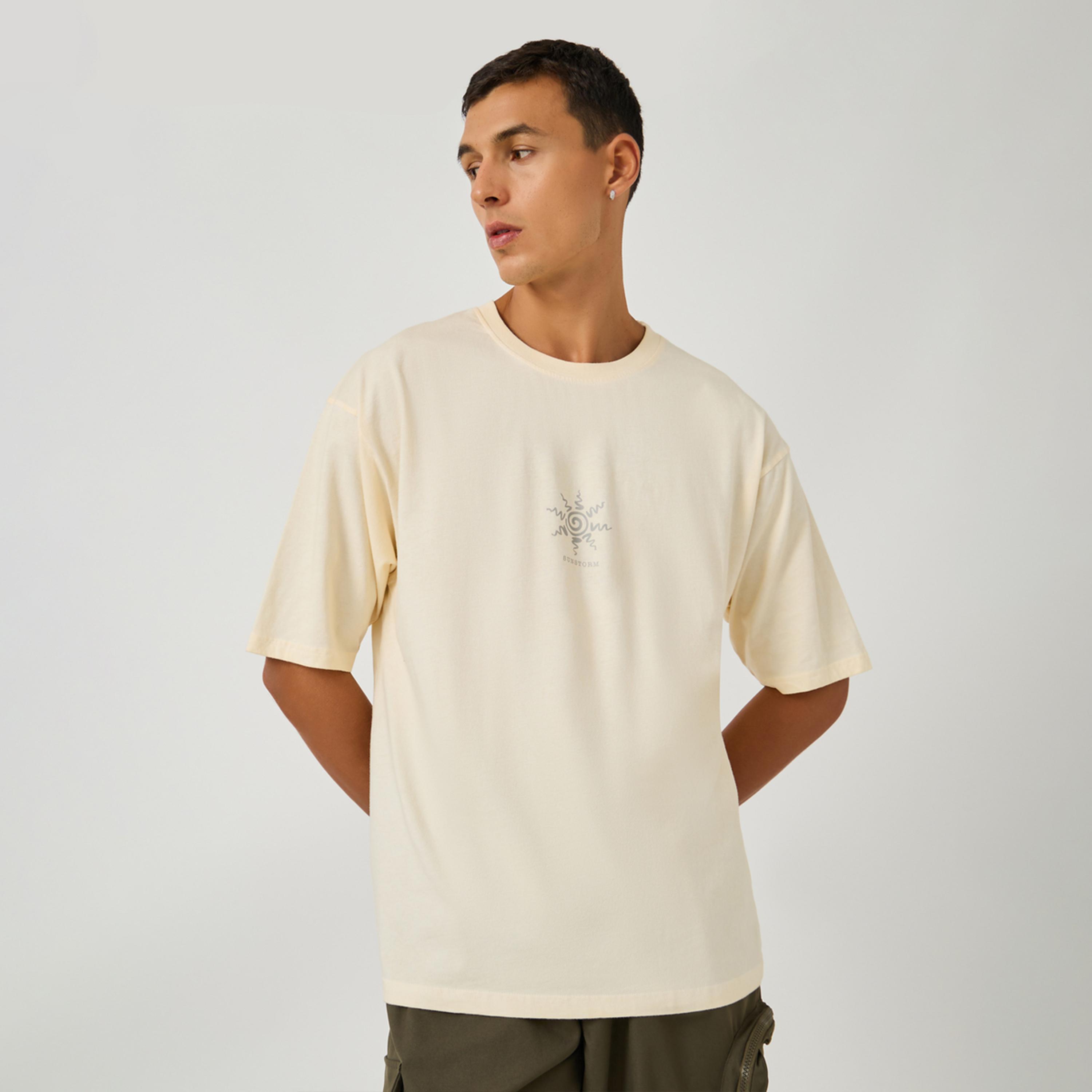 ستايلي - تي شيرت قطني مربع بطبعة الشمس-men-clothing-tshirtsandpolos-tshirts-image-1