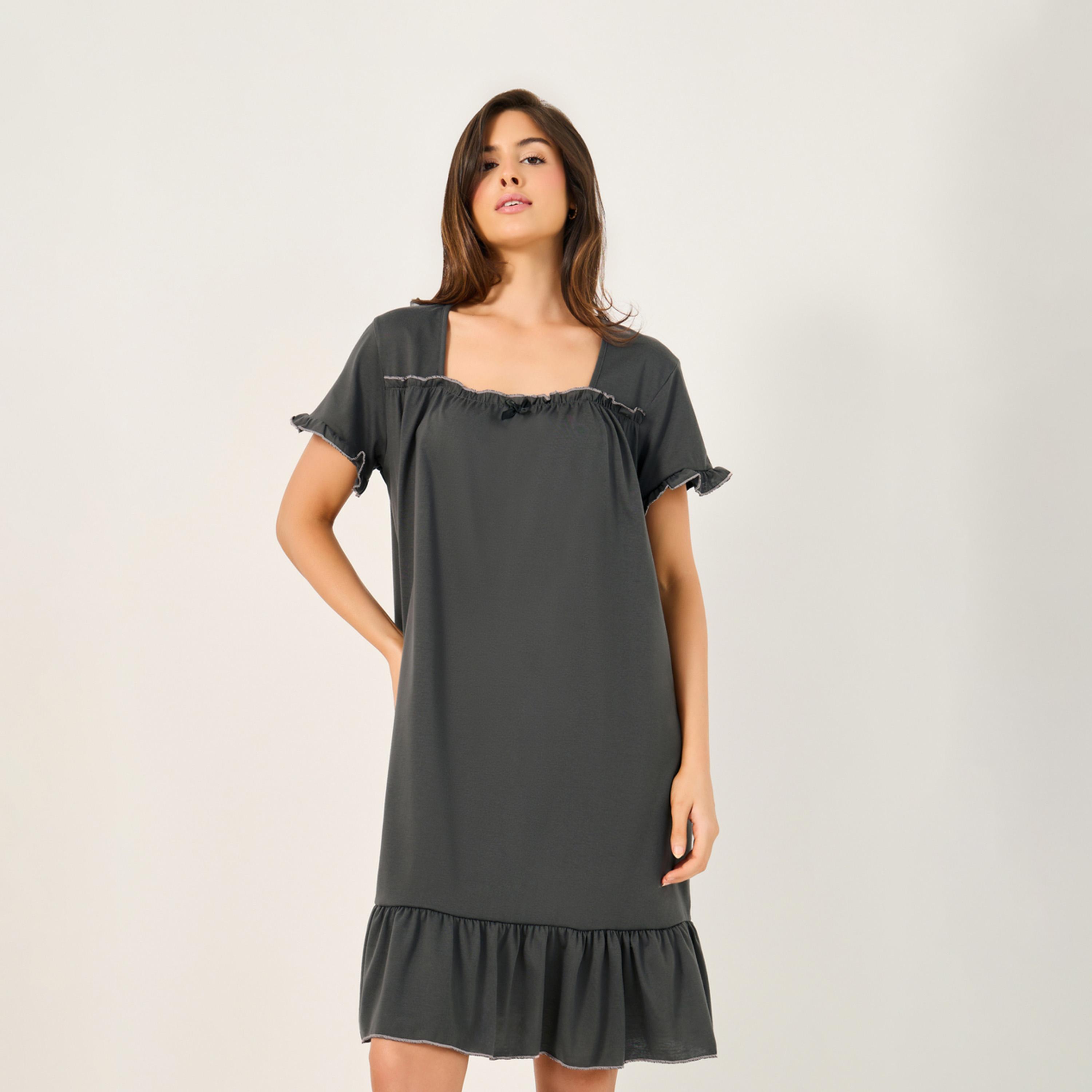 ستايلي - فستان نوم بحافة متعرجة متباينة برقبة مجمعة وحافة مكشكشة-women-clothing-nightwear-nighties-image-2