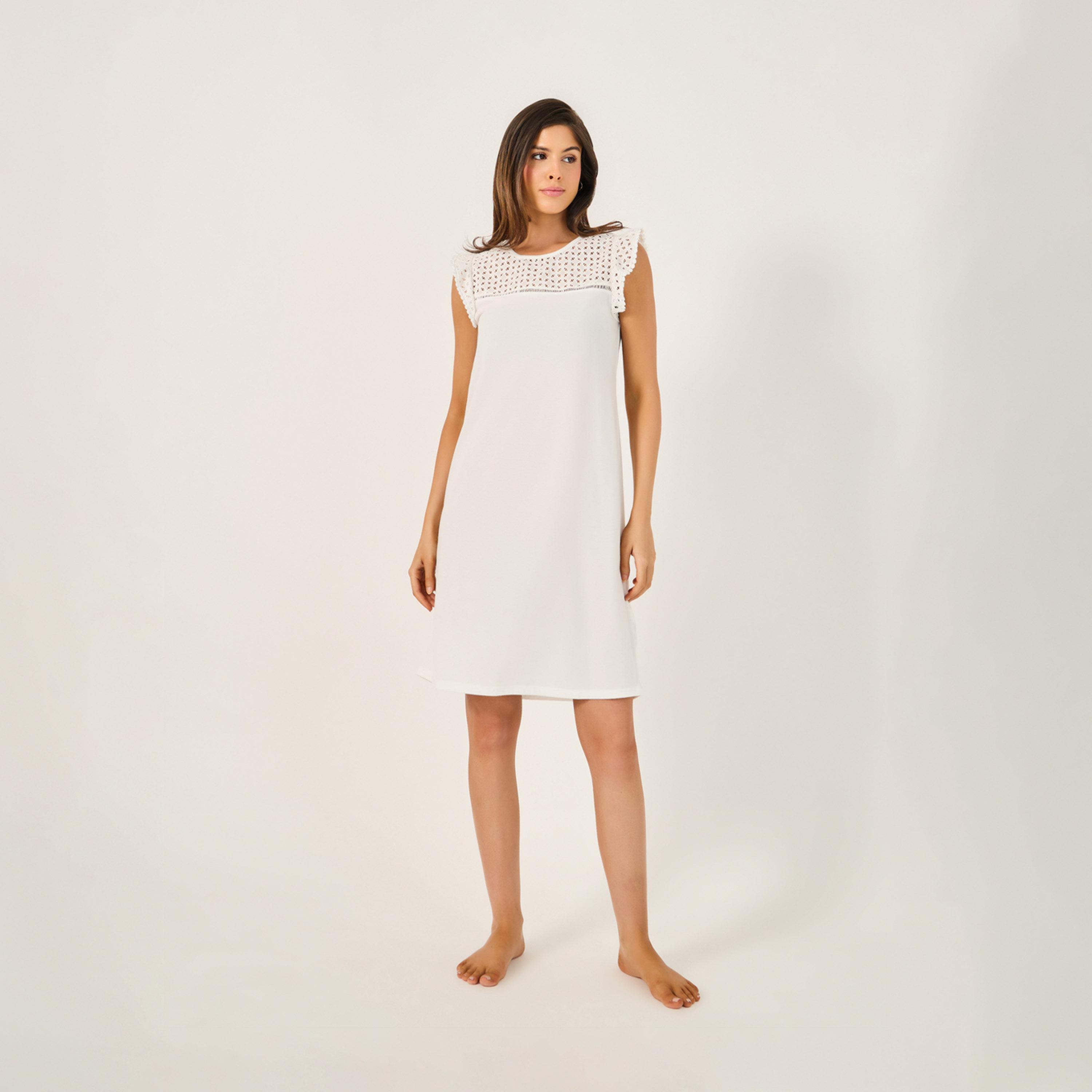 ستايلي - فستان نوم شيفلي مزين بكرات صوفية-women-clothing-nightwear-nighties-image-2