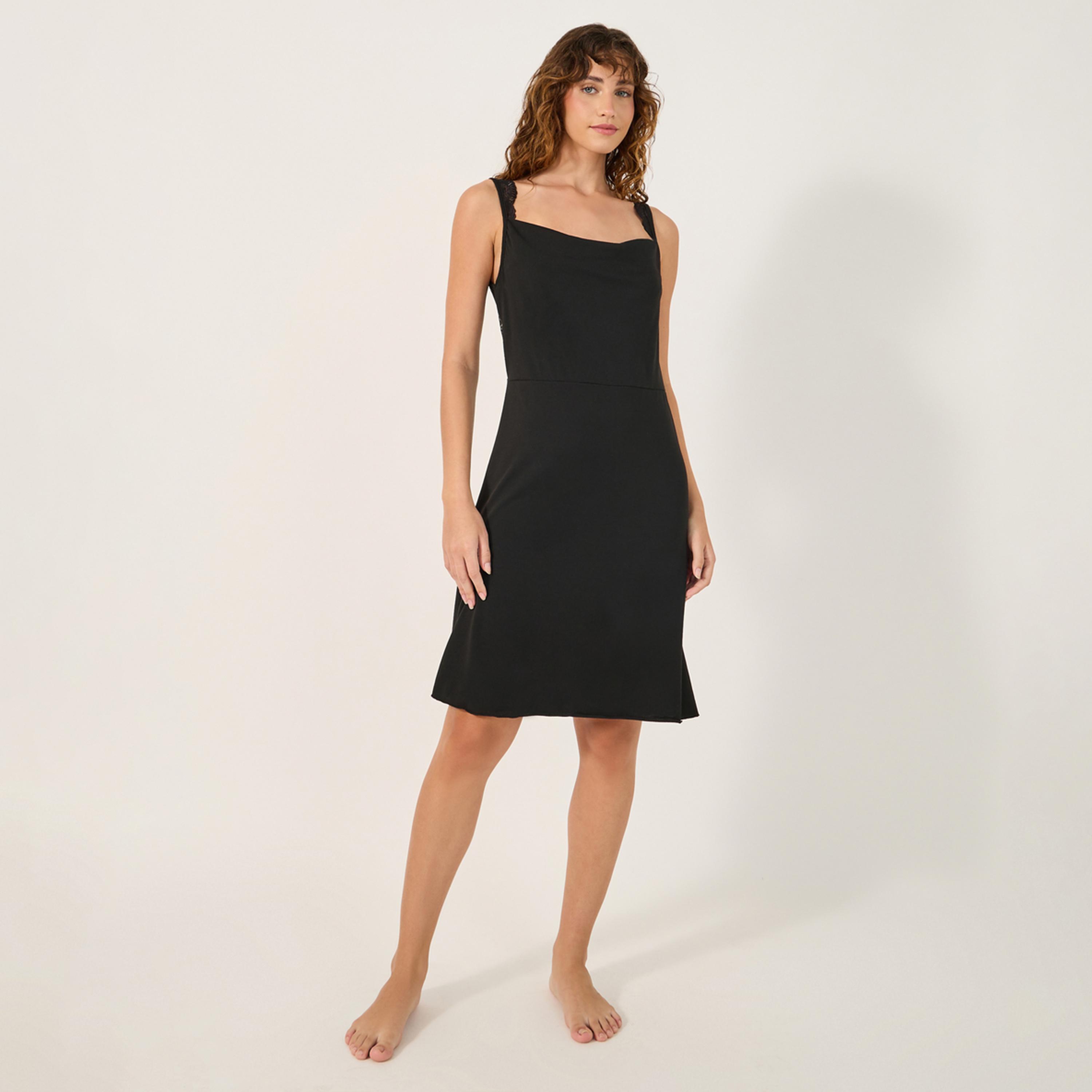 ستايلي - فستان دانتيل سهل الارتداء بطول الركبة مع أربطة-women-clothing-nightwear-nighties-image-1