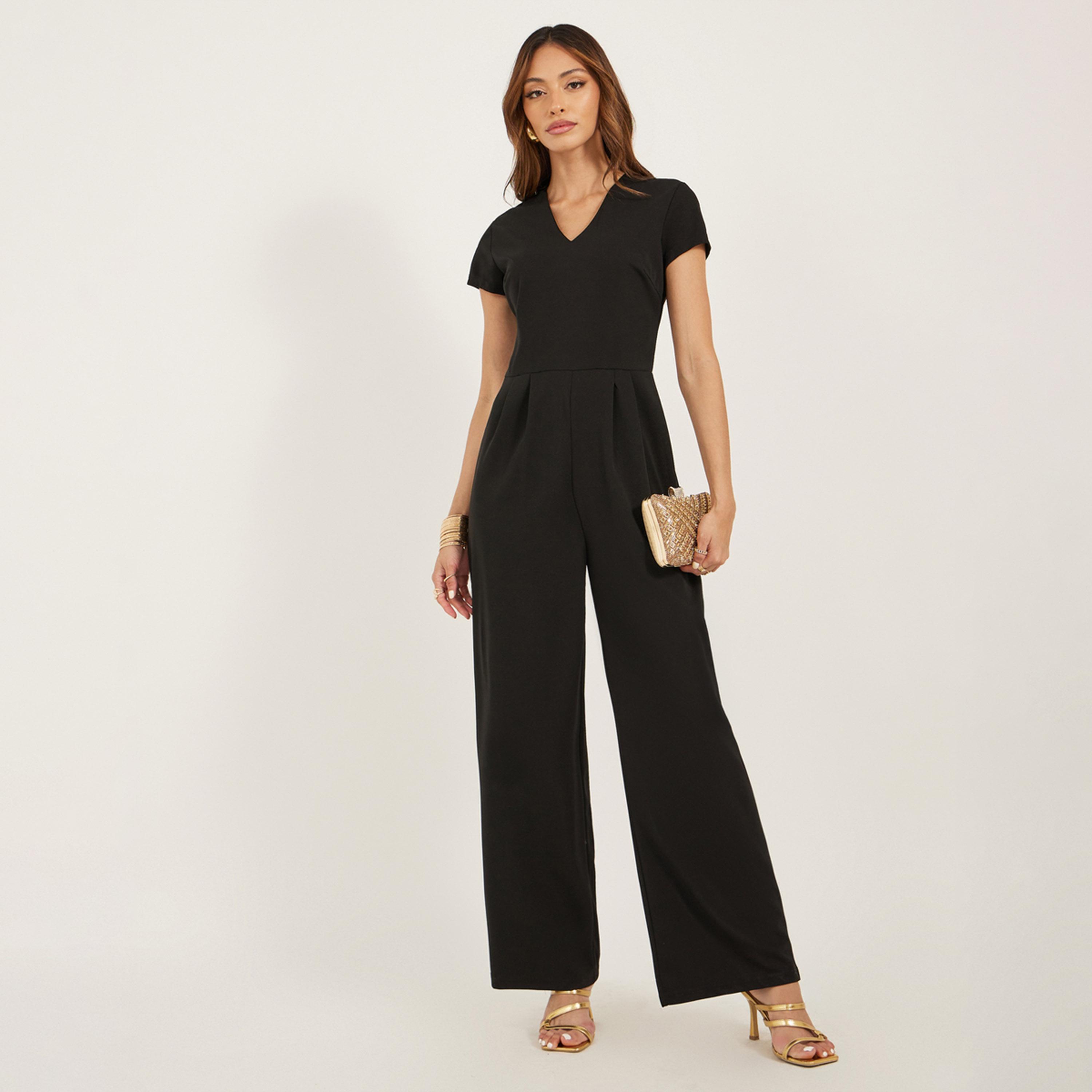 ستايلي - جمبسوت سادة بفتحة رقبة على شكل حرف V وساق واسعة-women-clothing-jumpsuits-image-2