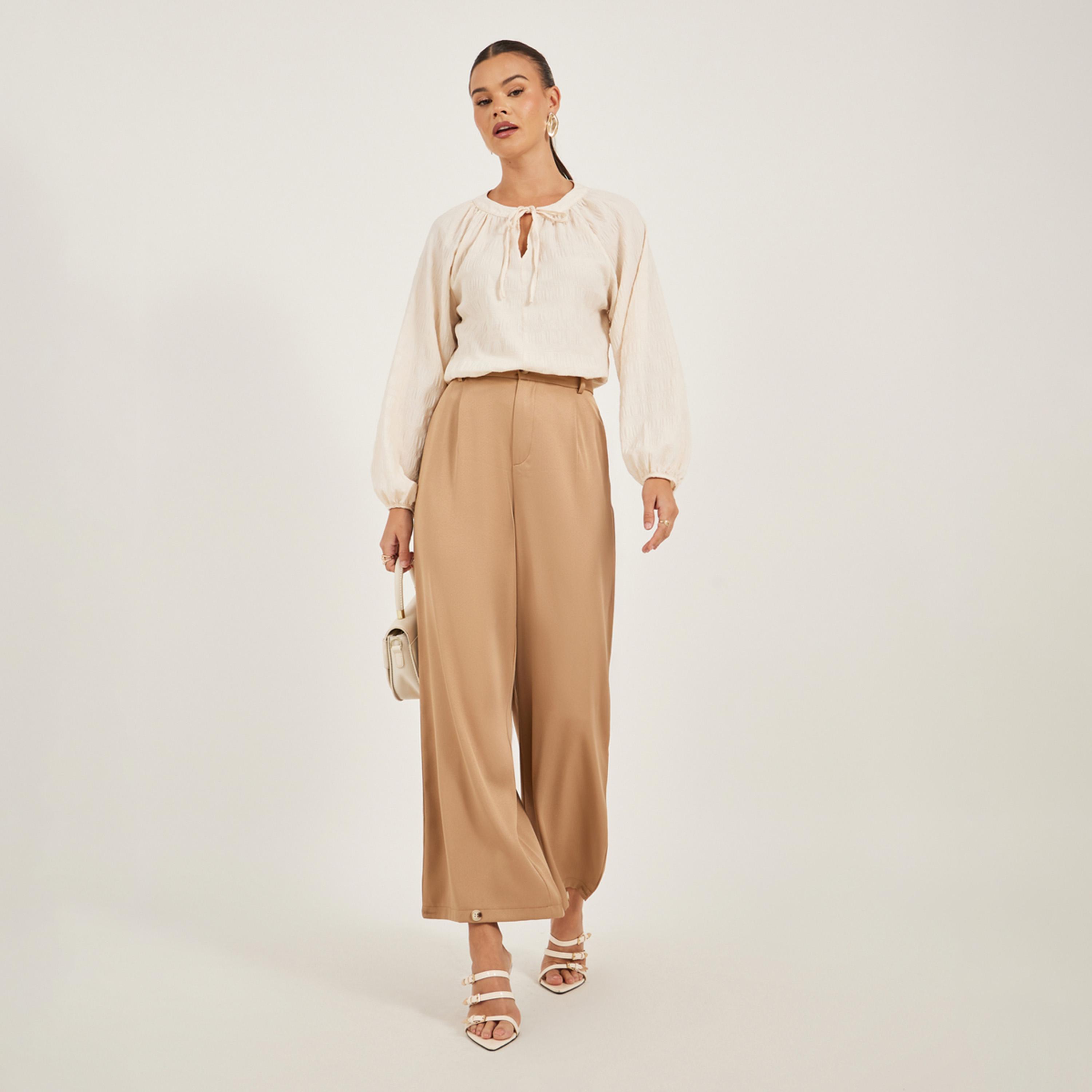 بلوزة سيرساكر مع ياقة بأربطة-women-clothing-shirtsandblouses-blouses-image-2