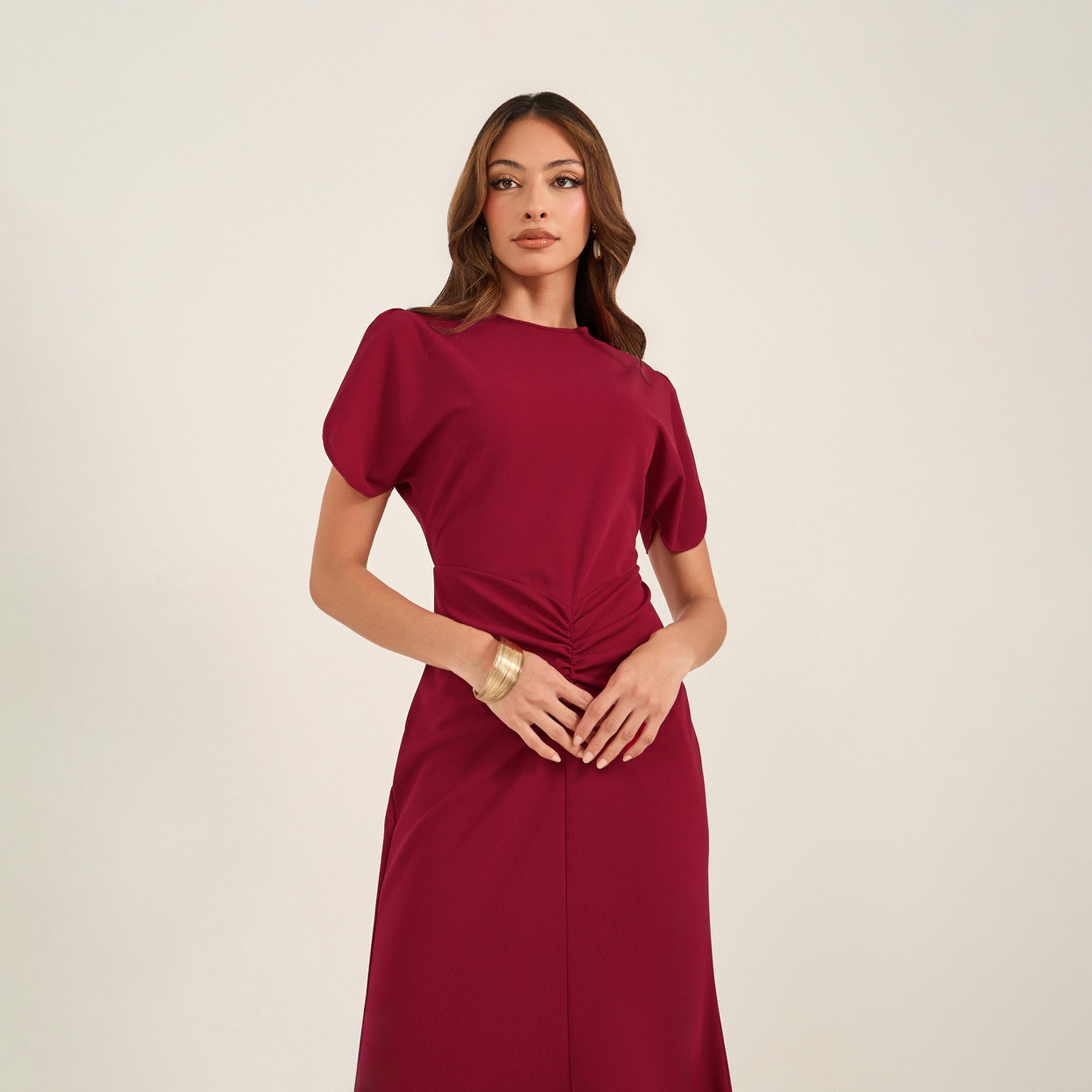فستان ميدي ضيق بحافة حورية البحر وياقة دائرية-women-clothing-dresses-image-3