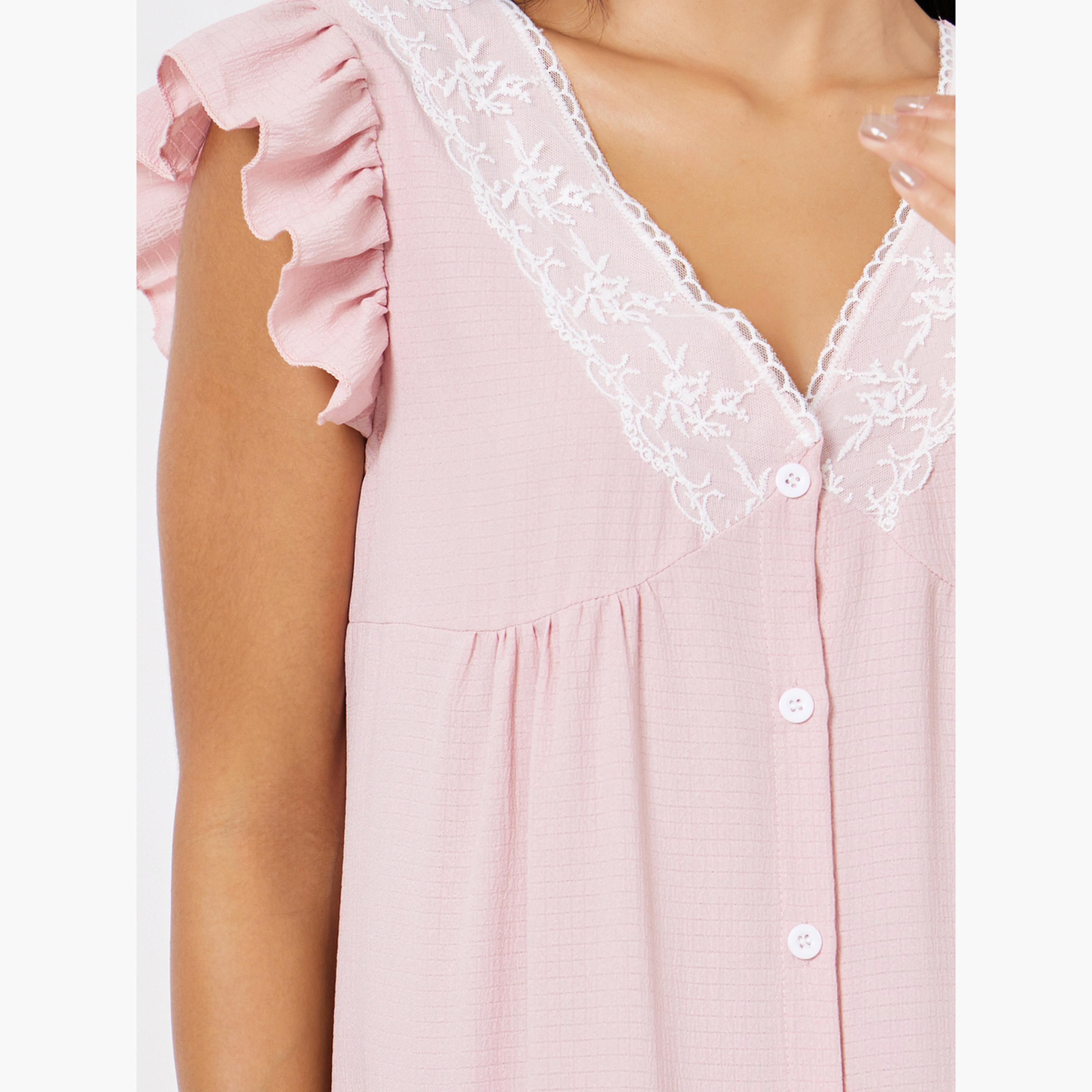 قميص نوم بأكمام مكشكشة وتفاصيل دانتيل وأزرار-women-clothing-nightwear-nighties-image-3