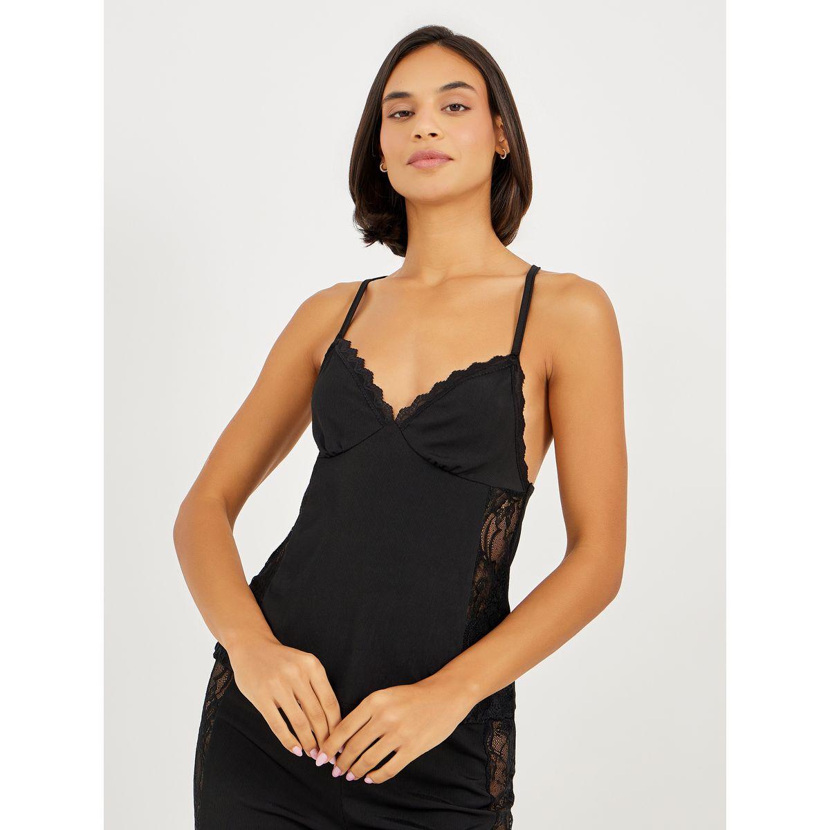 طقم من بنطال بيجاما مع بلوزة كامي بتفاصيل دانتيل-women-clothing-nightwear-pyjamas-longsets-image-2