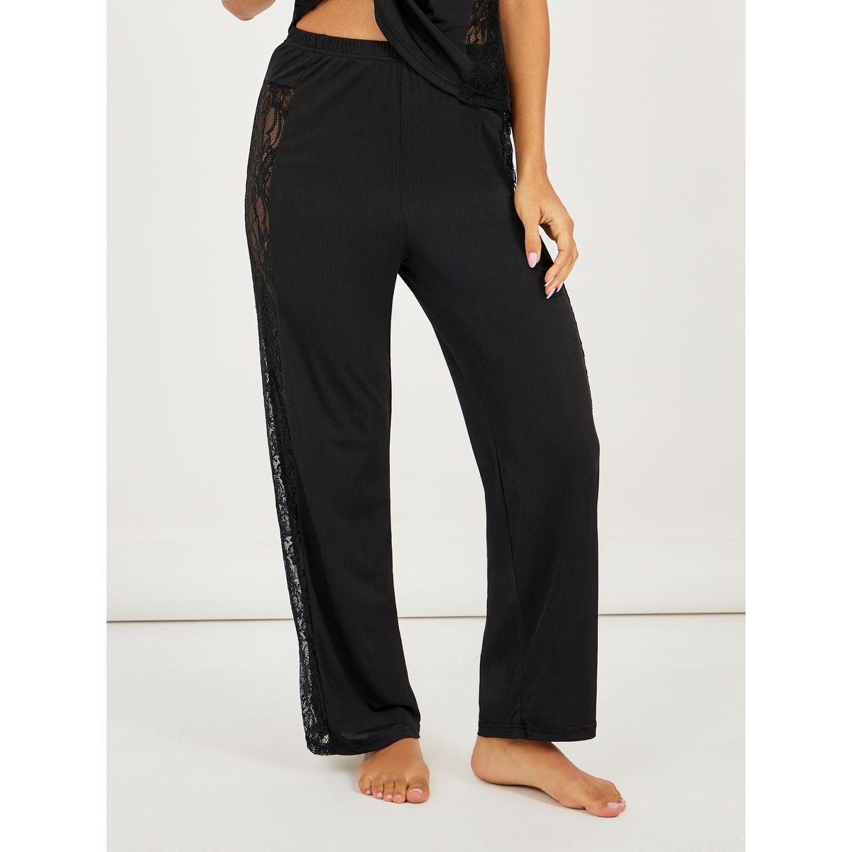 طقم من بنطال بيجاما مع بلوزة كامي بتفاصيل دانتيل-women-clothing-nightwear-pyjamas-longsets-image-4