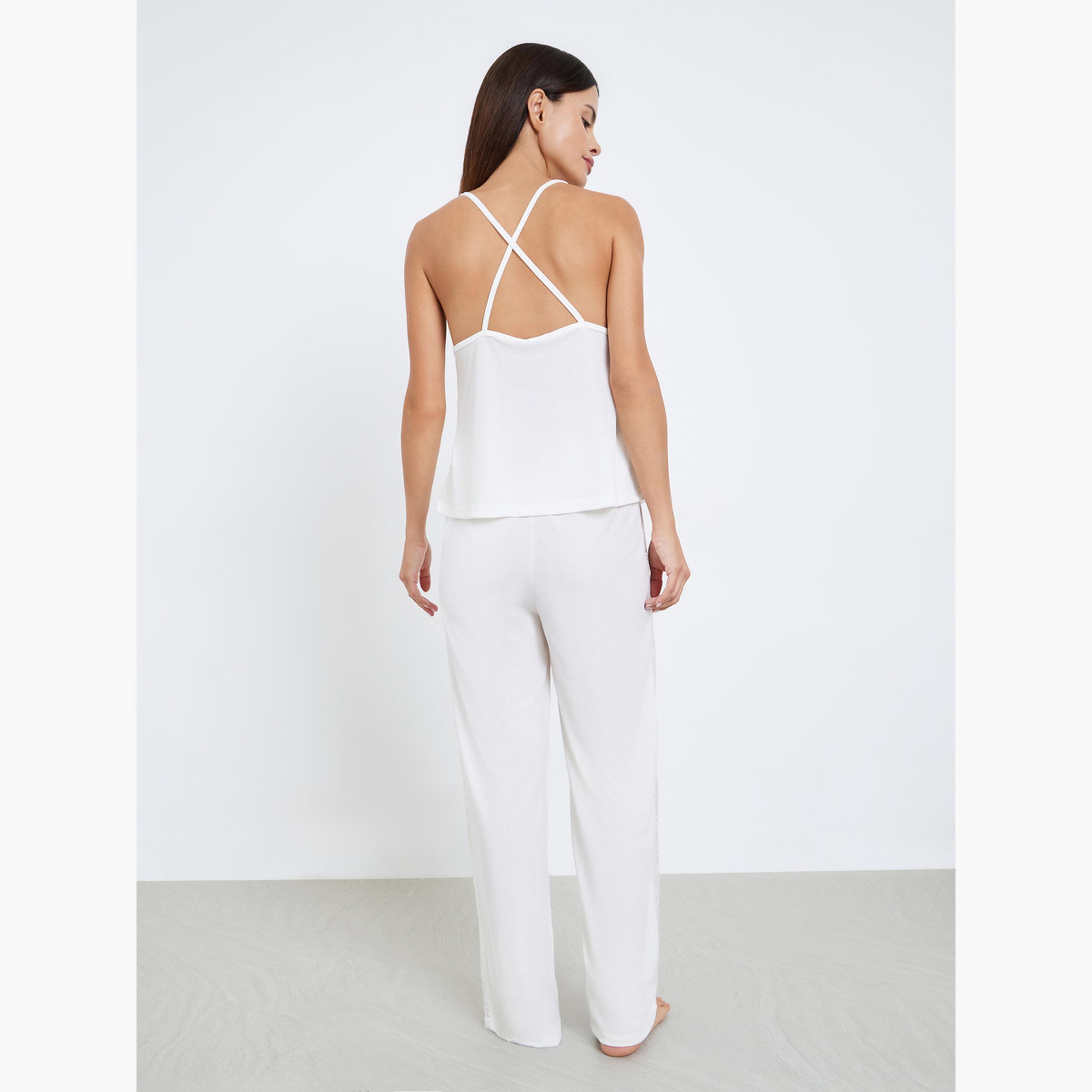 طقم بيجاما من بنطال وبلوزة كامي بتفاصيل دانتيل جانبية-women-clothing-nightwear-pyjamas-longsets-image-2