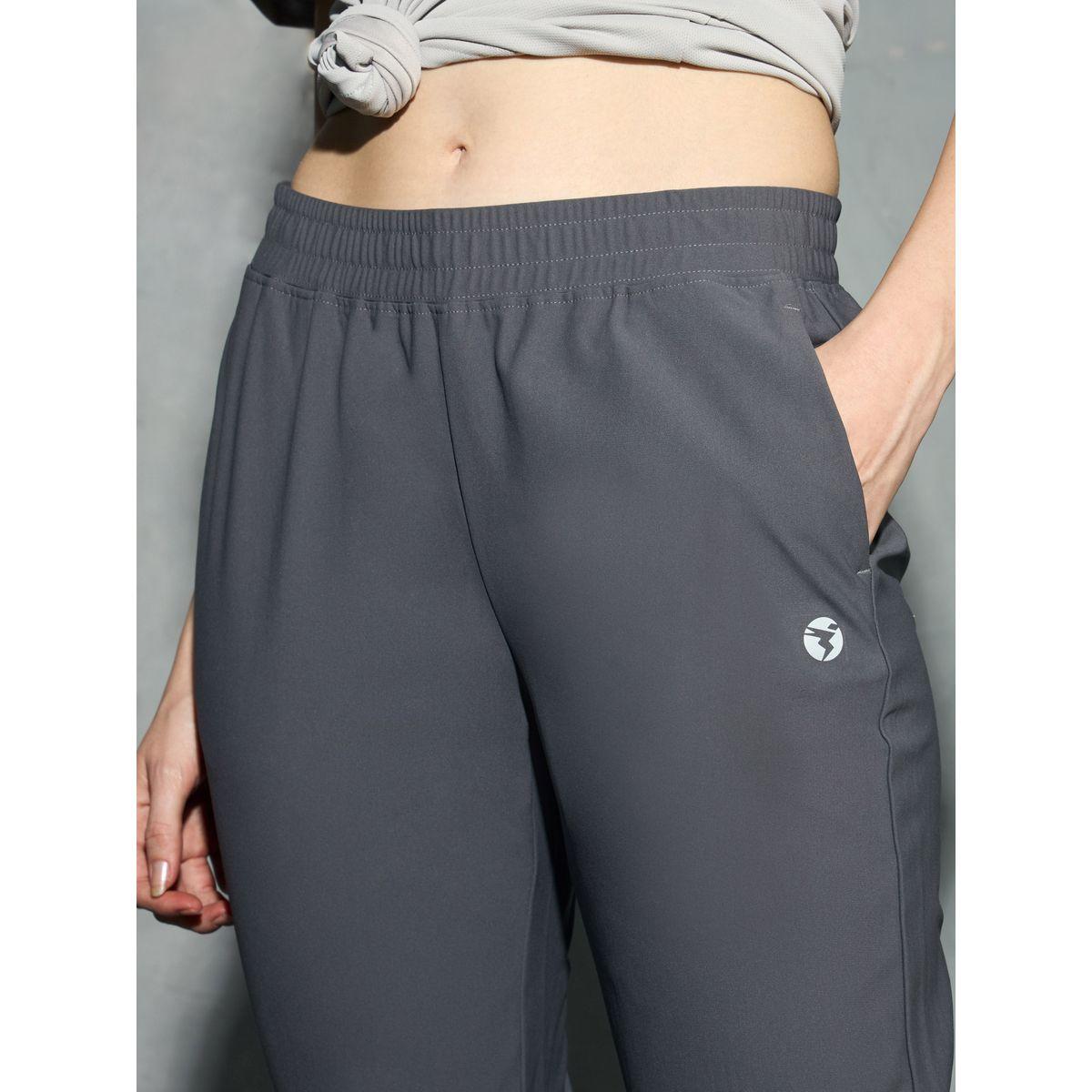 جوغر مطبع بشعار مع جيوب تكنوسبورت × ستايلي-women-clothing-sportswearandactivewear-bottoms-image-5